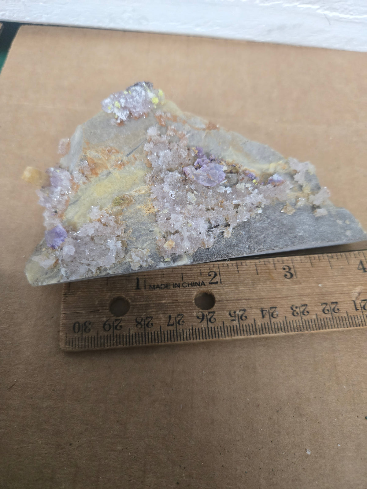 Carlhintzeite fluorite pyromorphite