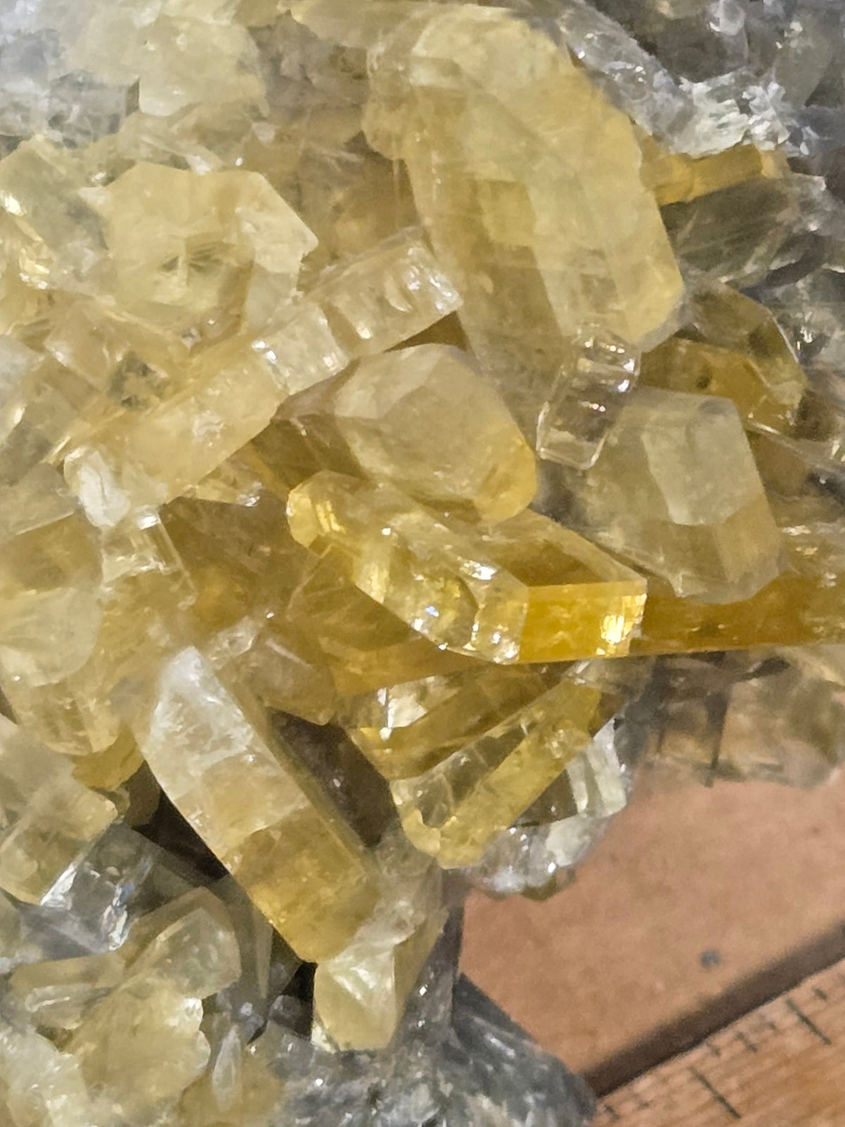 Barite crystals