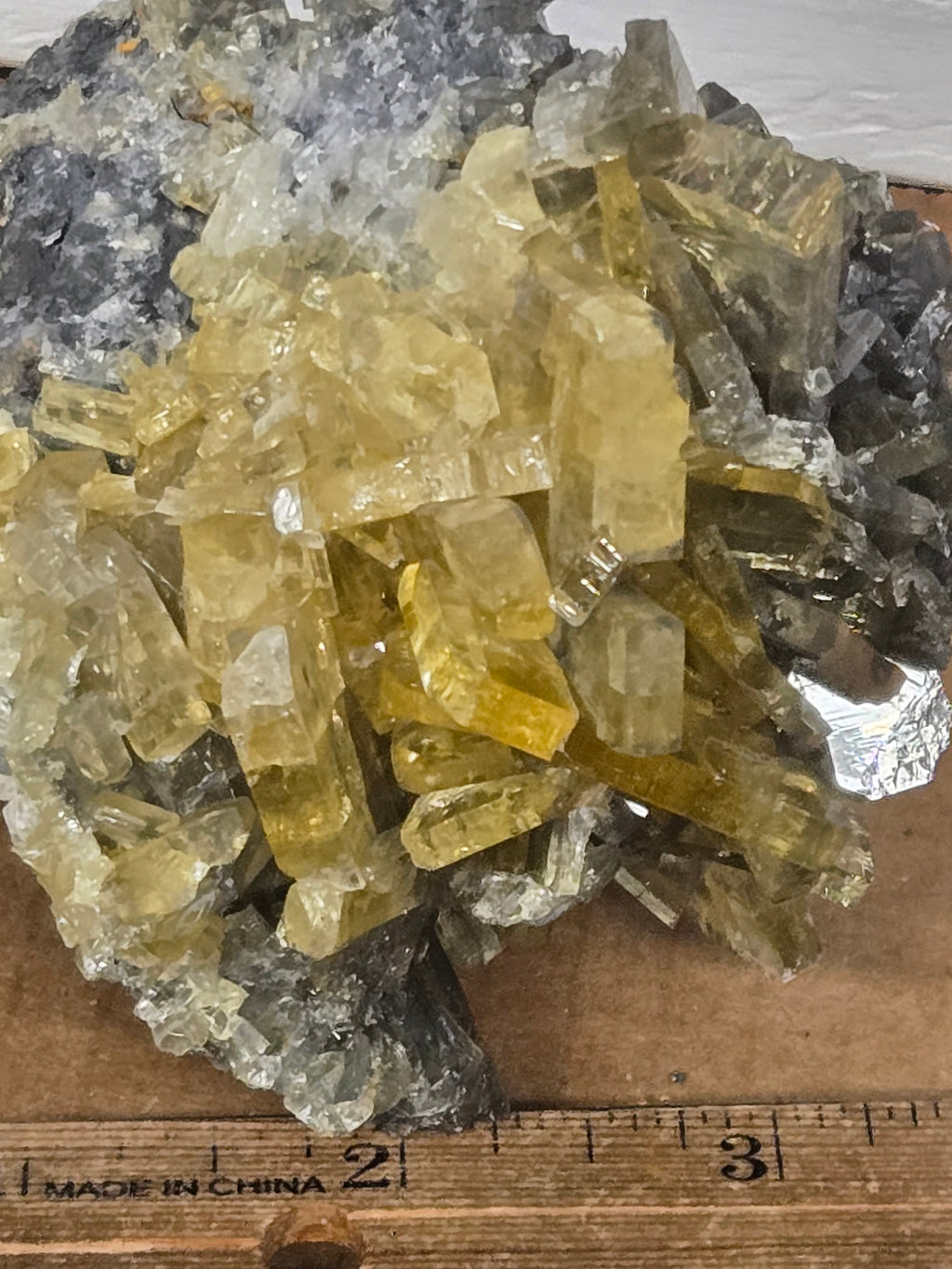 Barite crystals