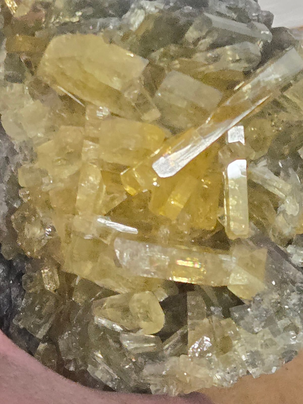 Barite crystals