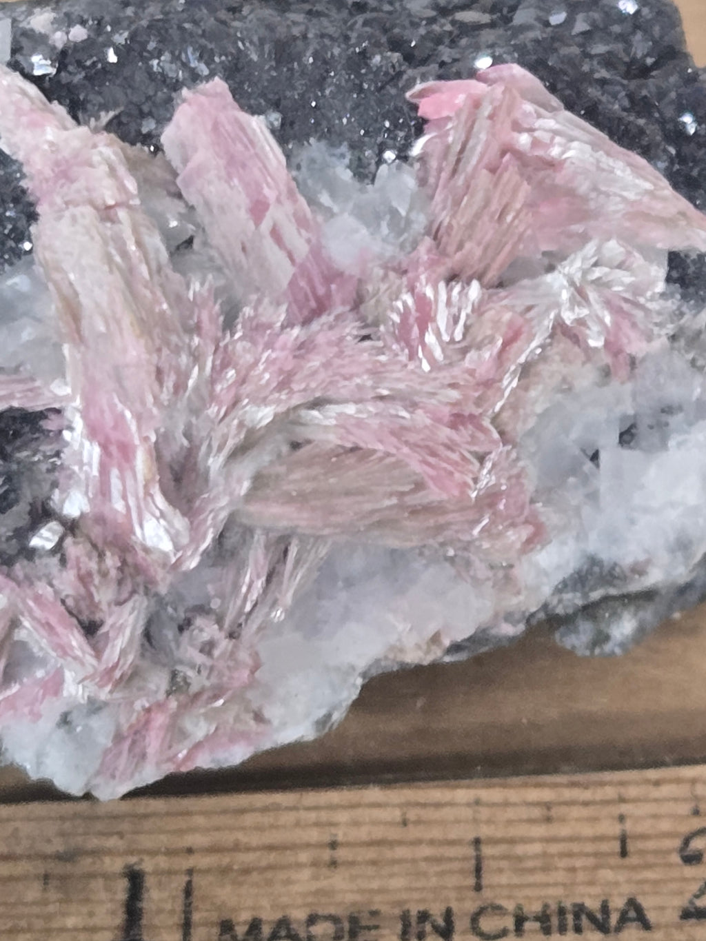 Rhodonite