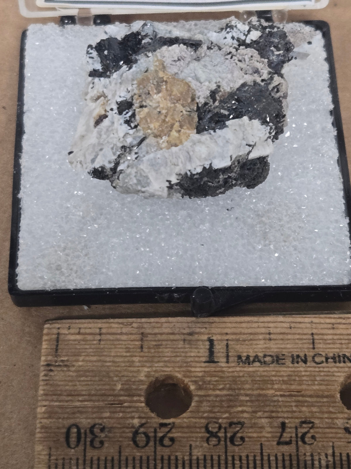 Petarasite