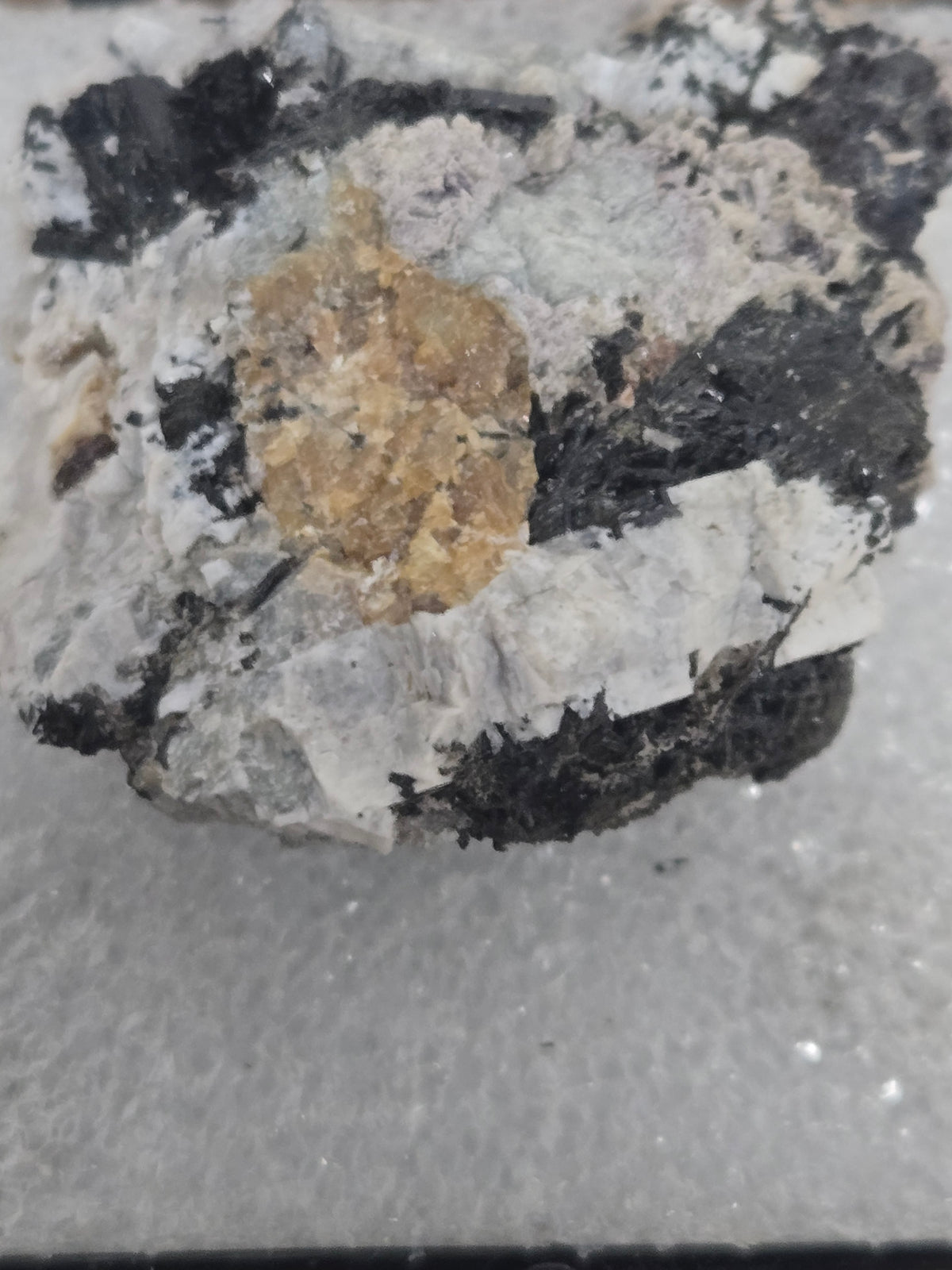 Petarasite