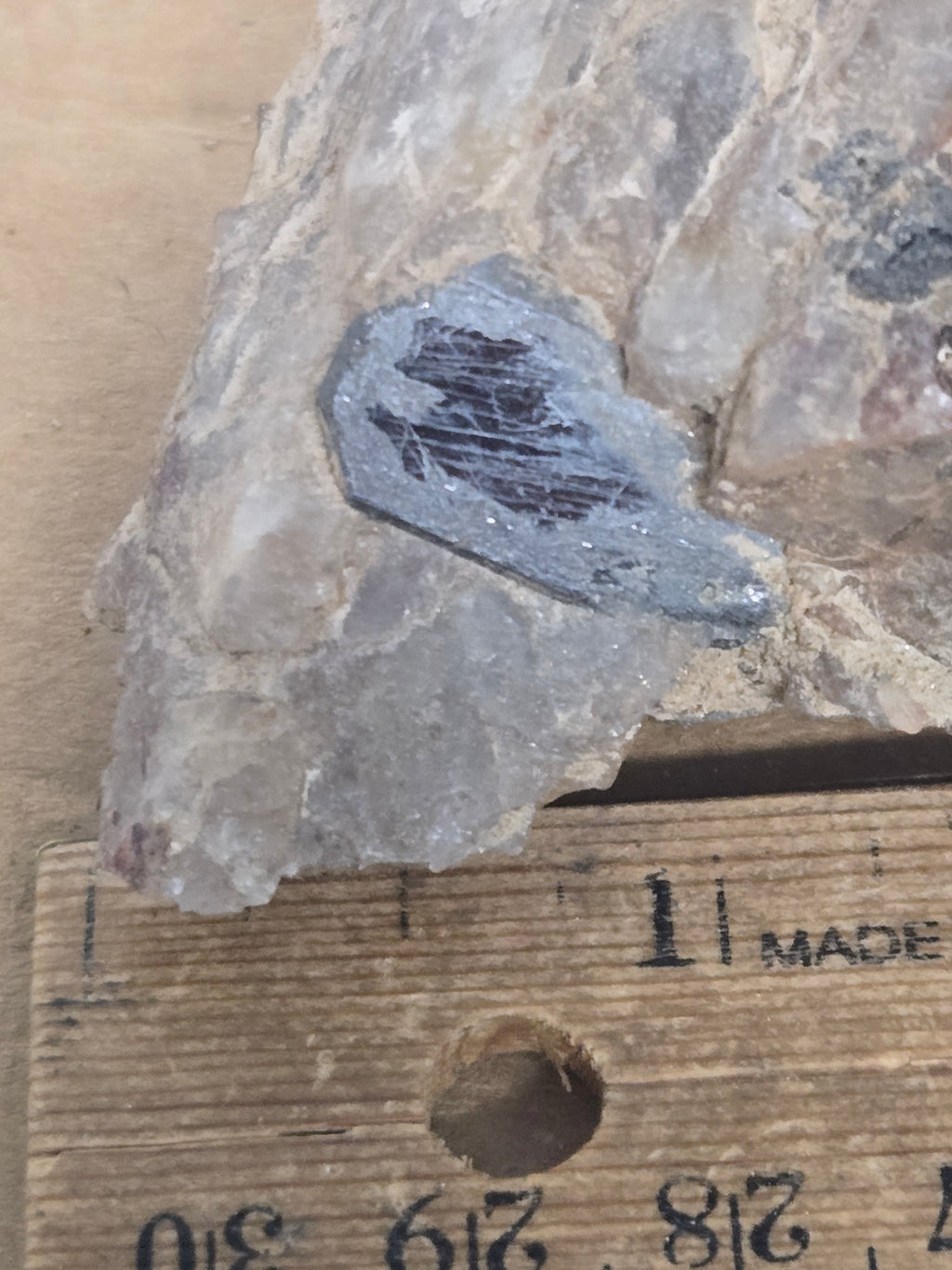 Columbite specimen