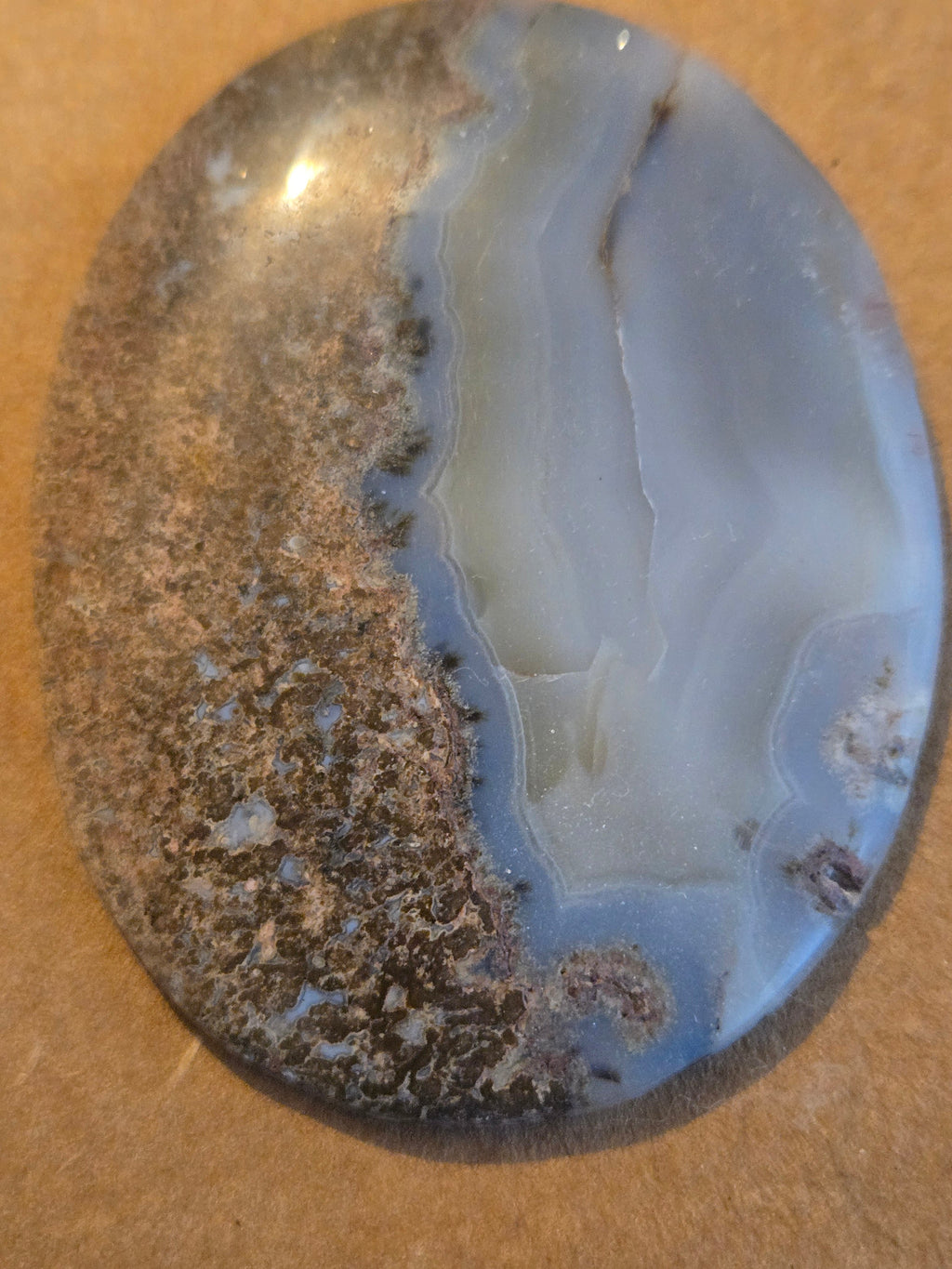 Agate cabochon