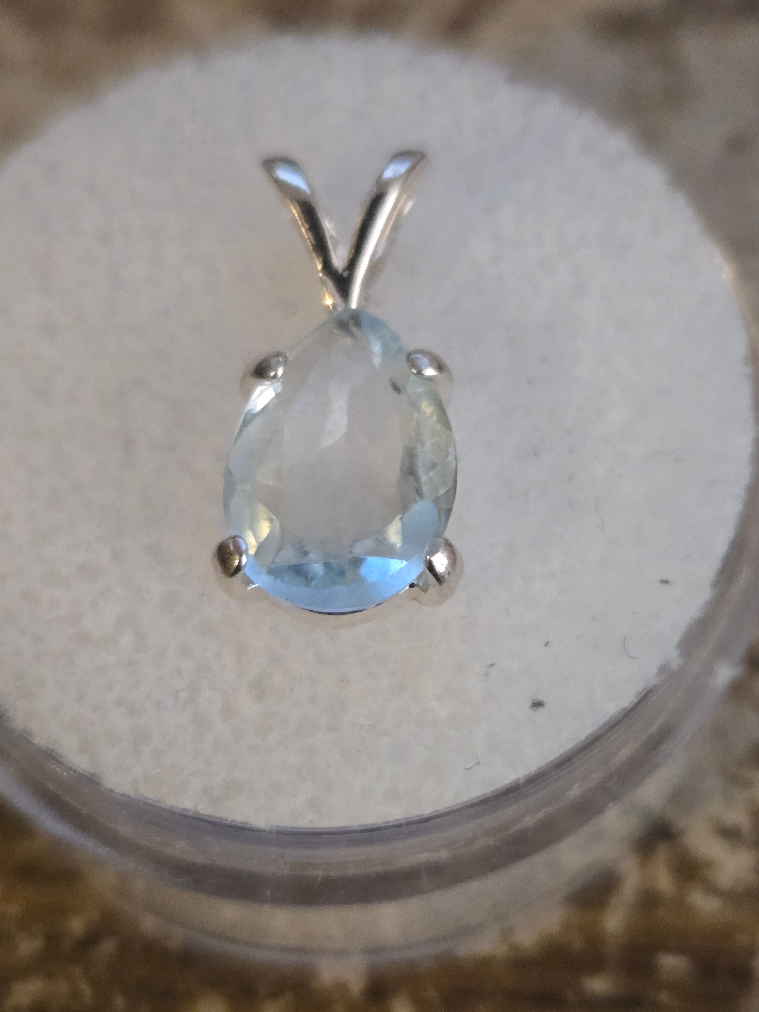 Aquamarine pear pendant