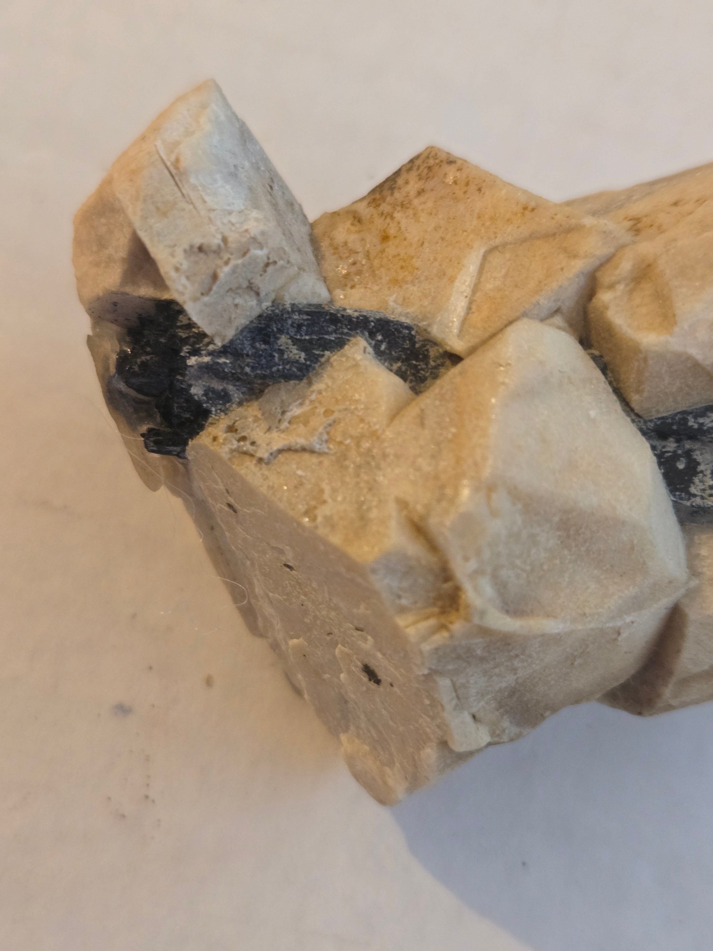 Arfvedsonite on microcline