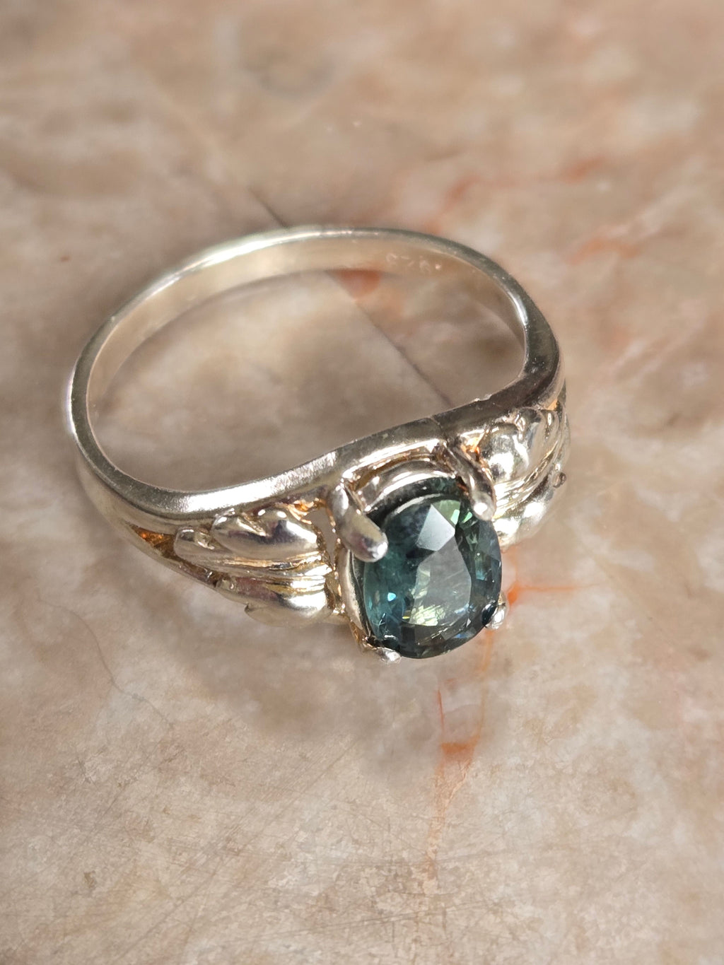 Australian Sapphire Leaf Ring