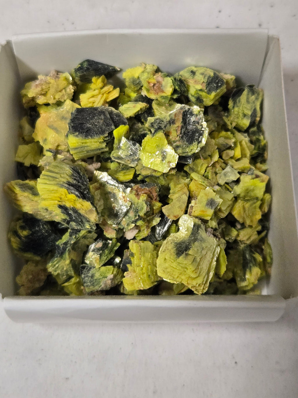 Autunite lot