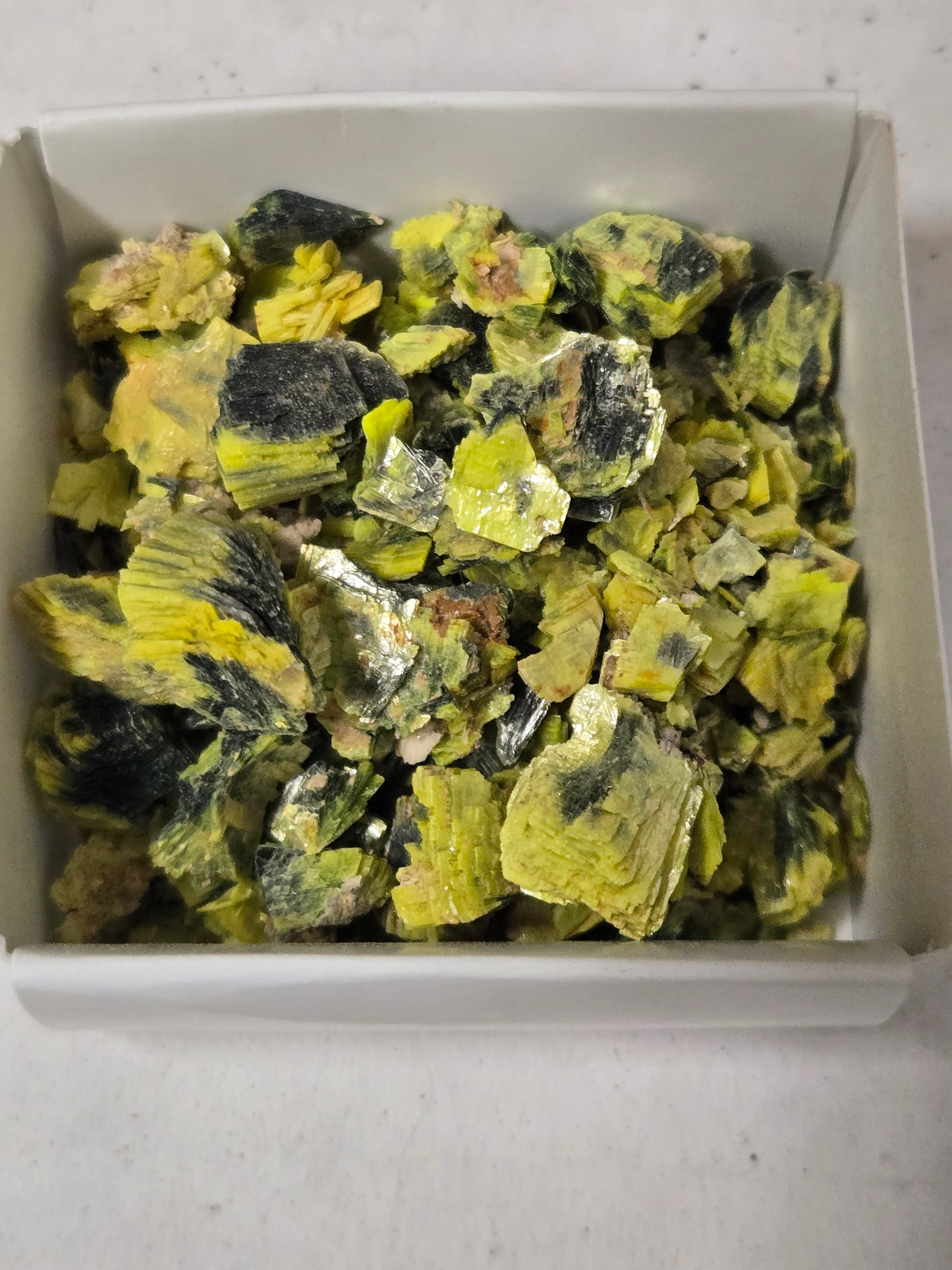 Autunite lot