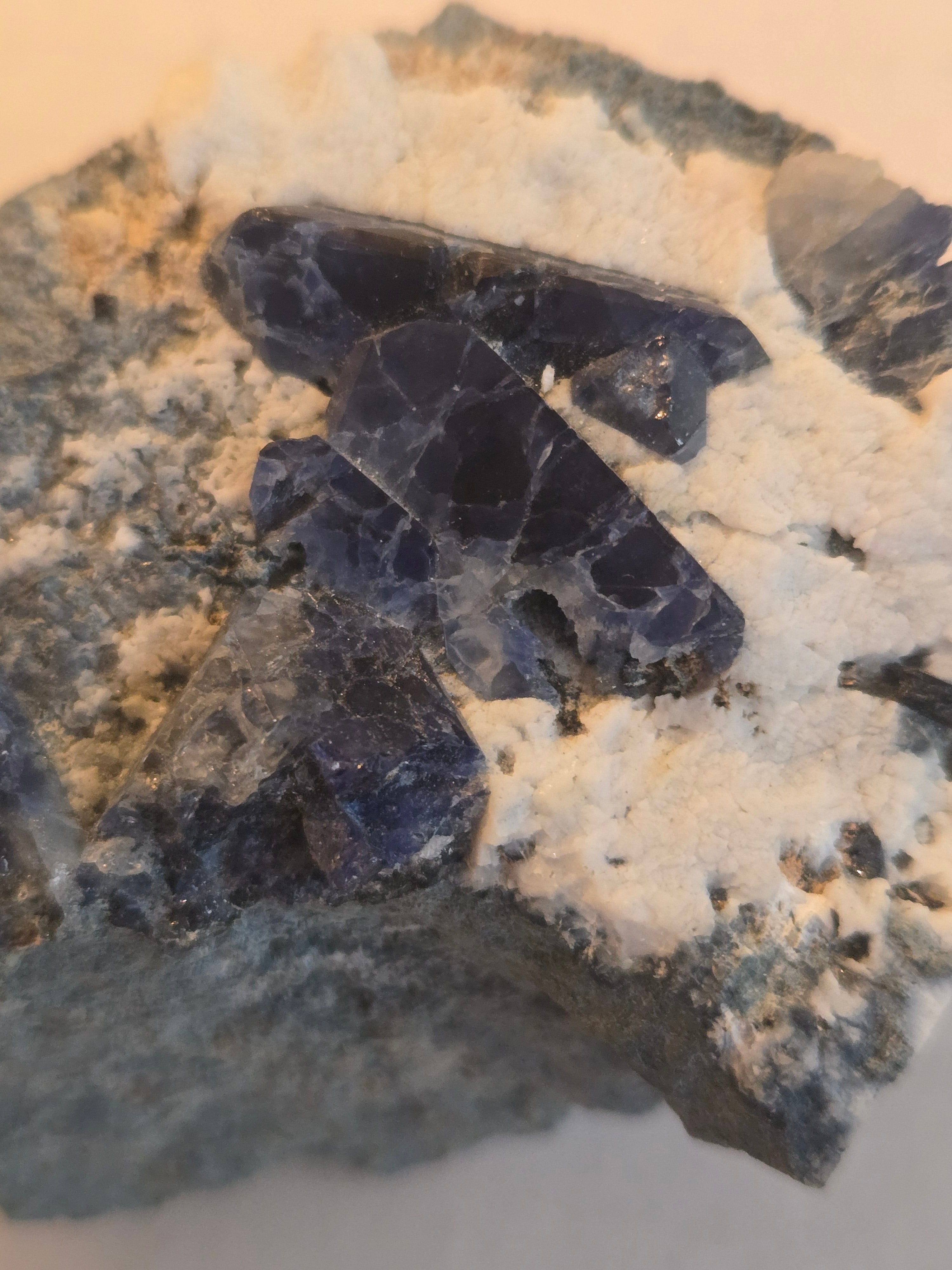 Benitoite specimen