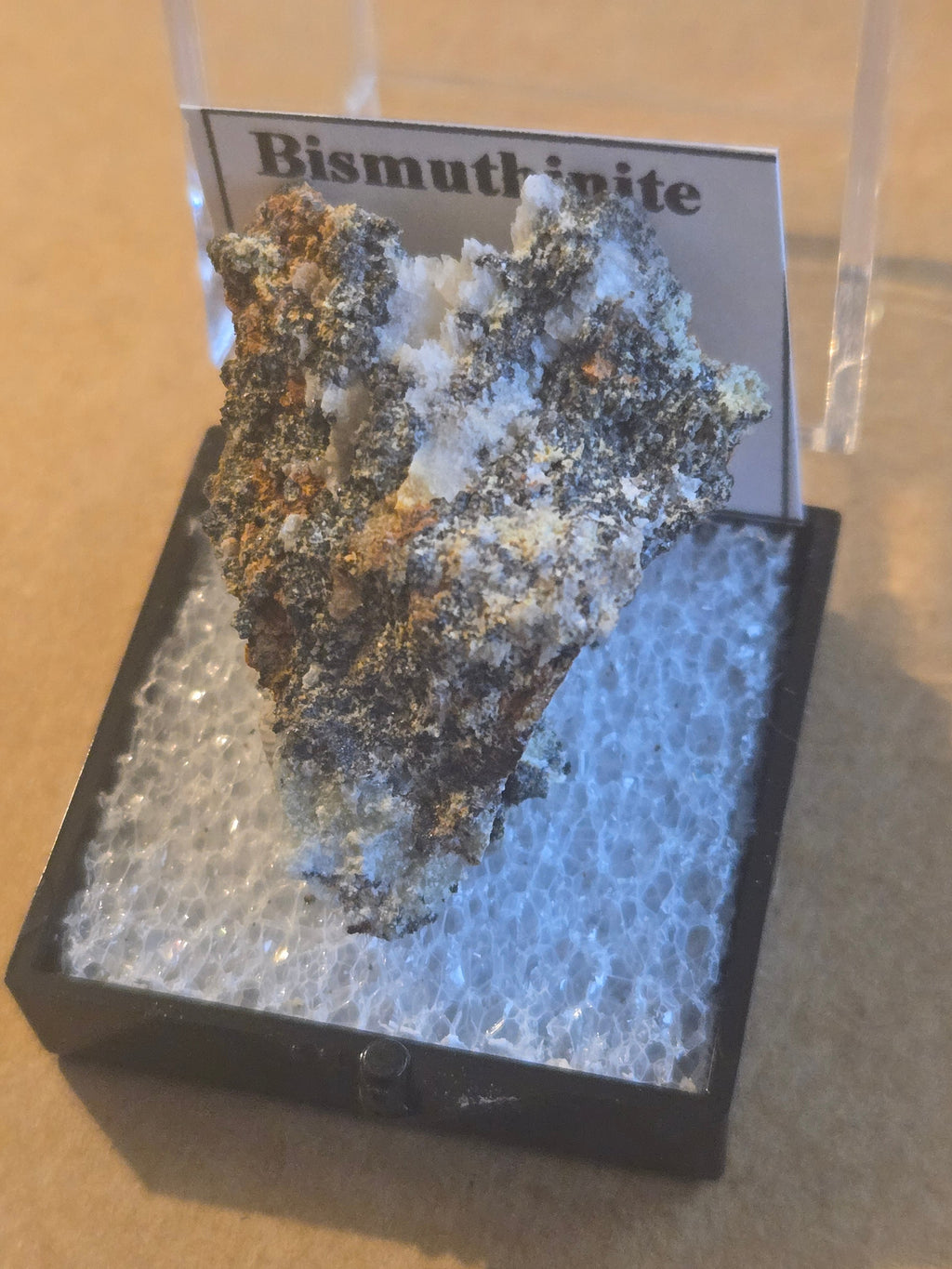 Bismuthinite