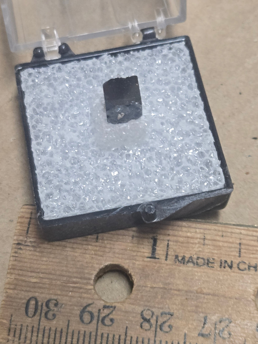 Bixbyite