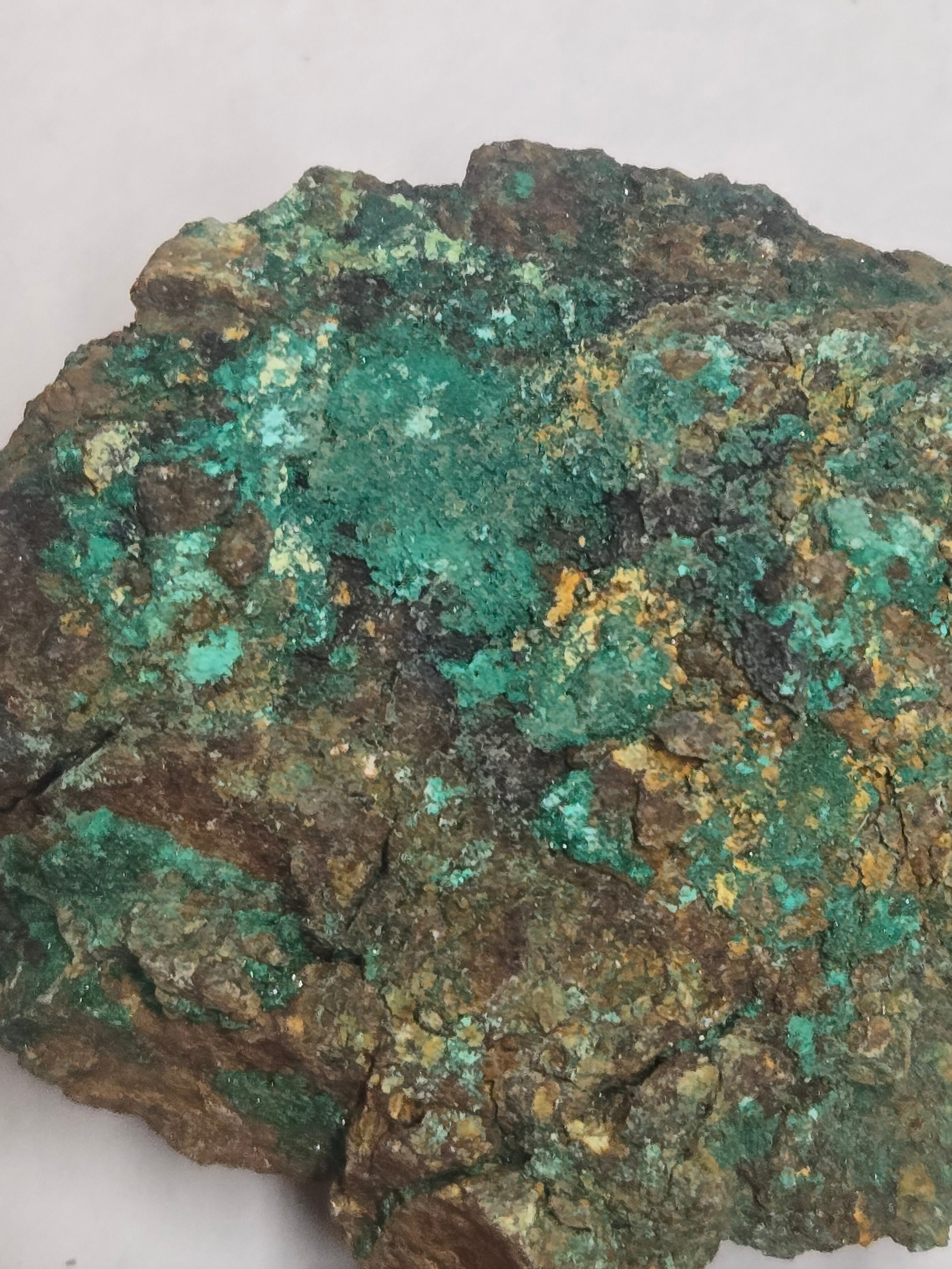 Brochantite