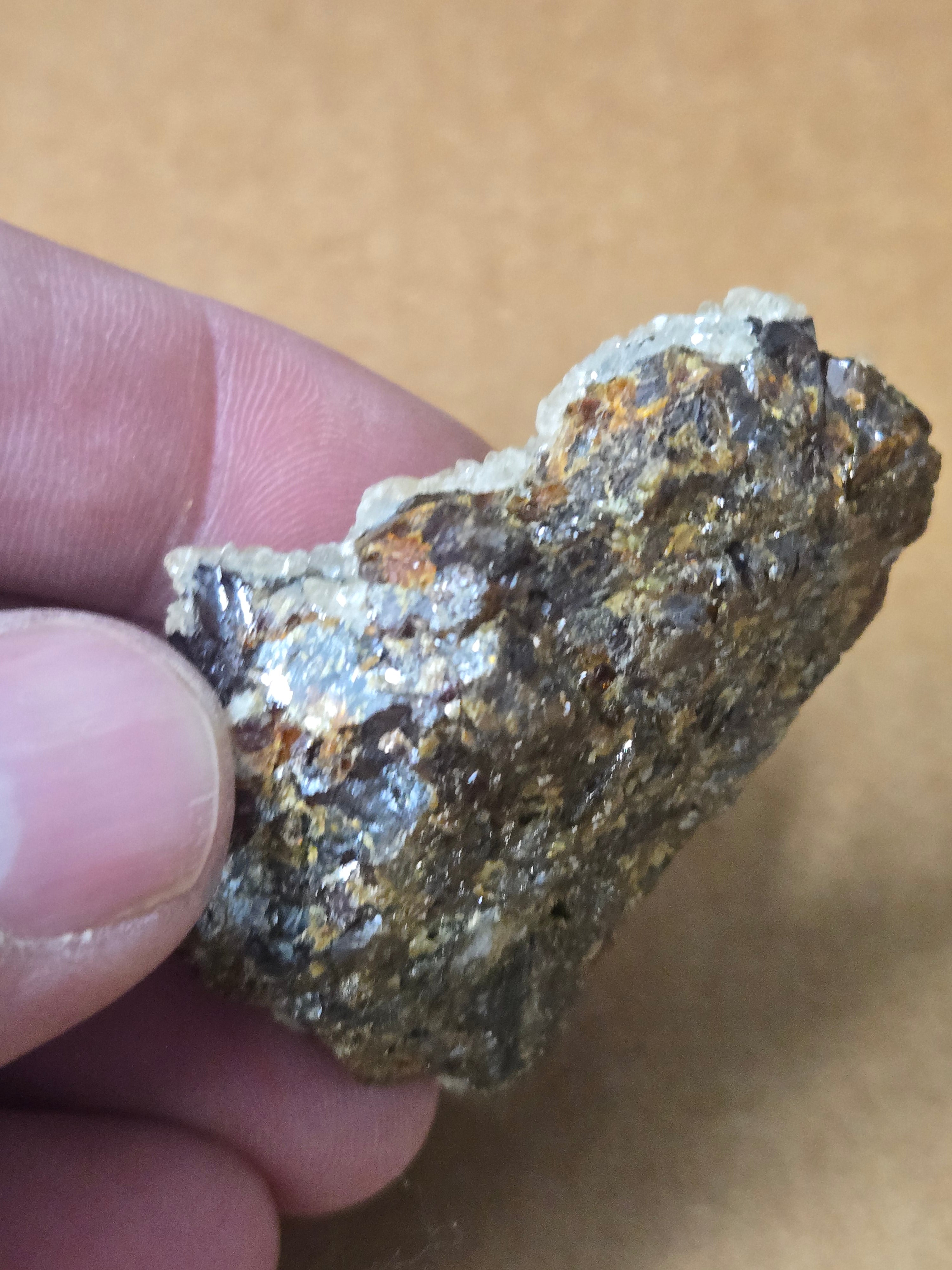 Calcite on sphalerite