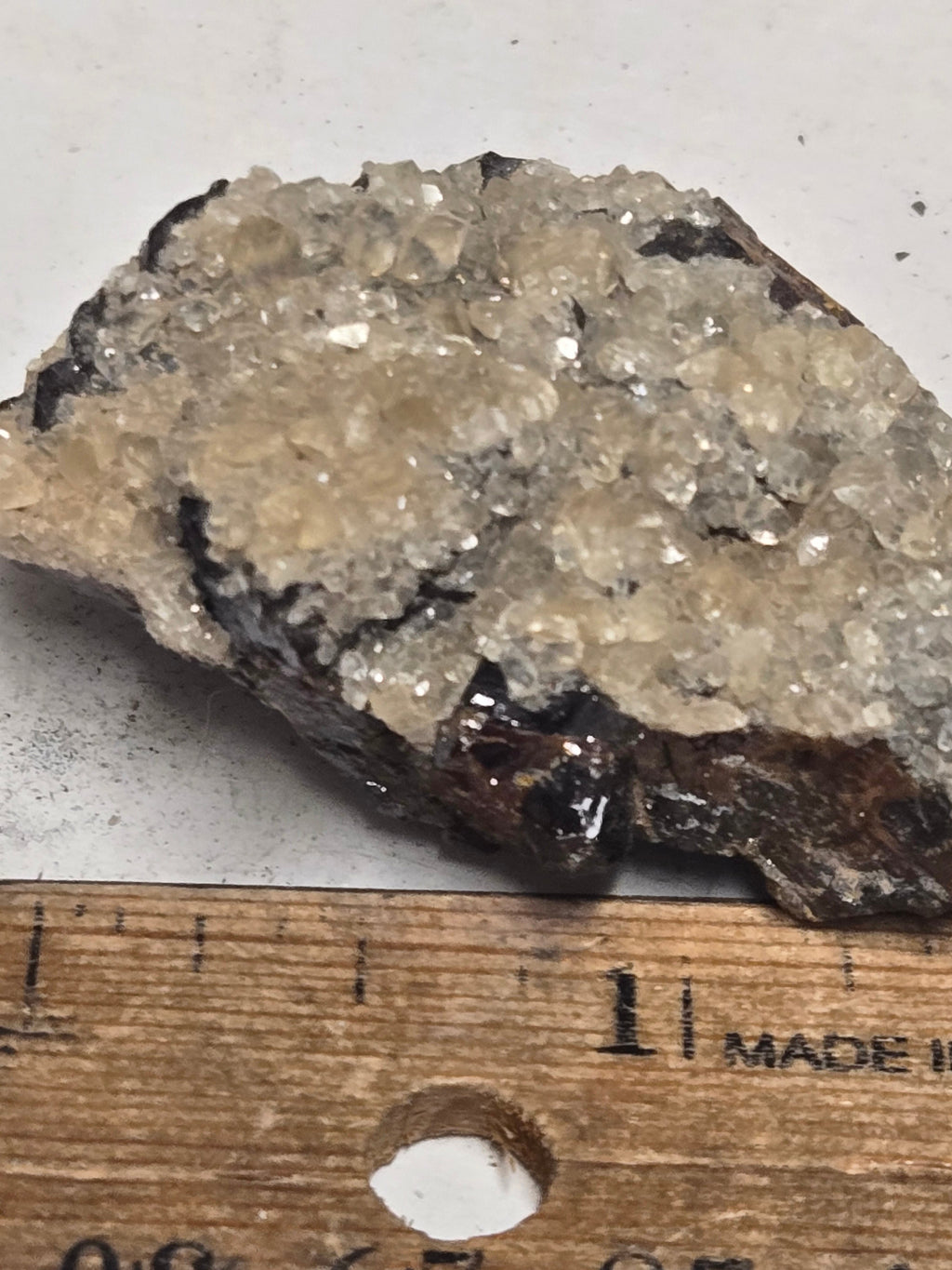 Calcite on sphalerite