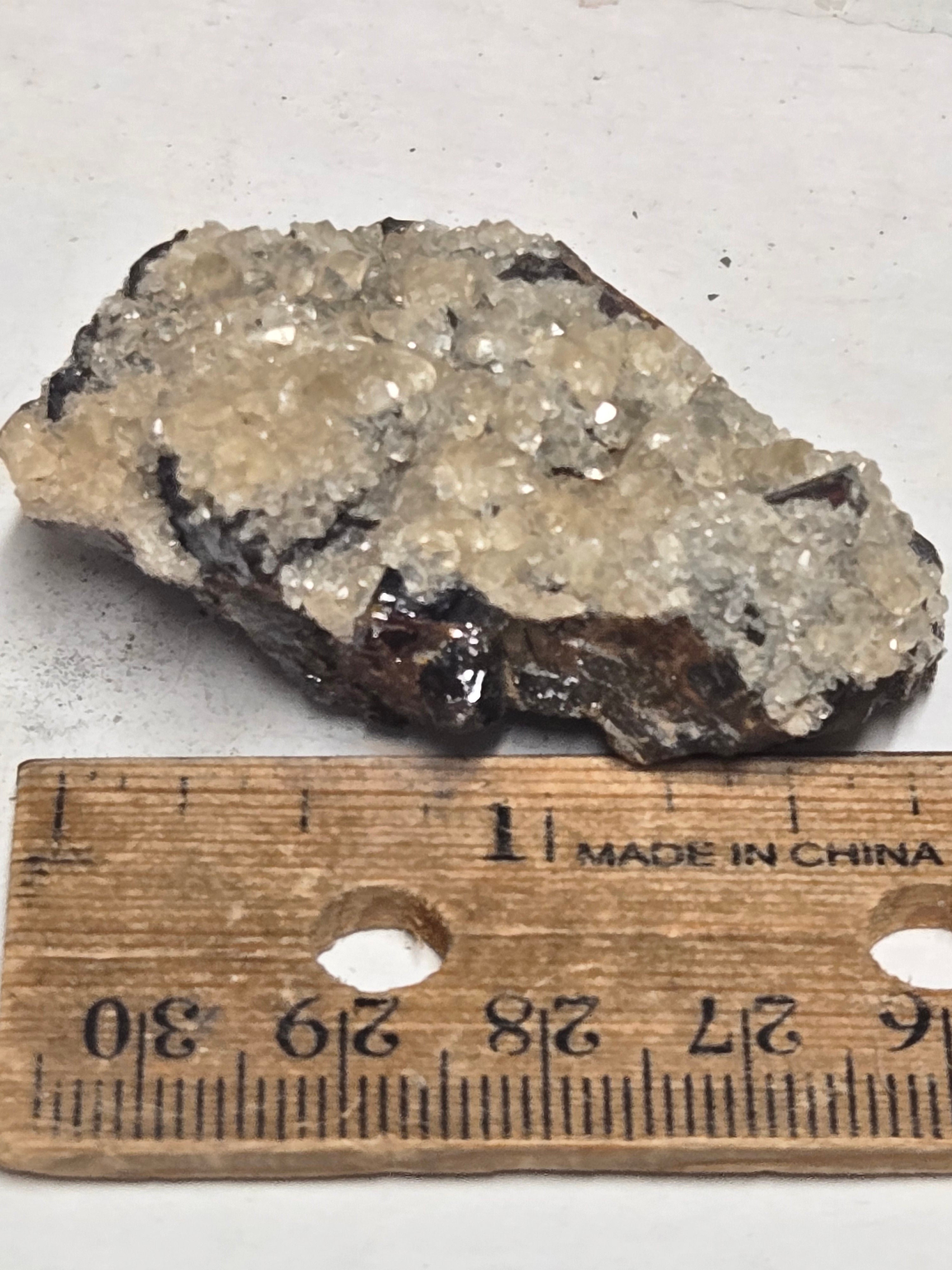 Calcite on sphalerite