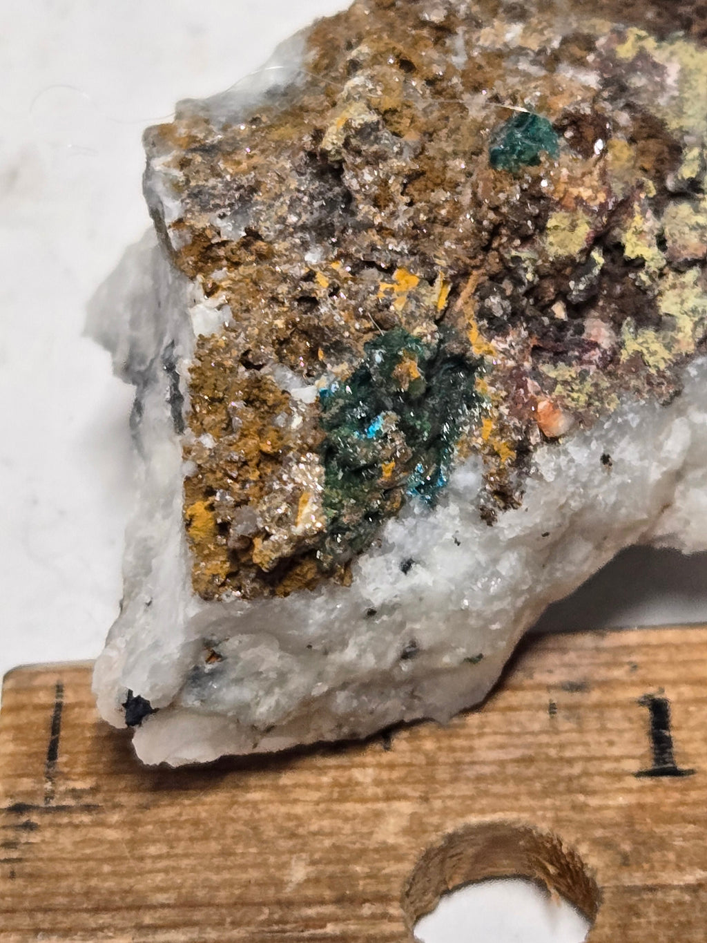 Caledonite specimen