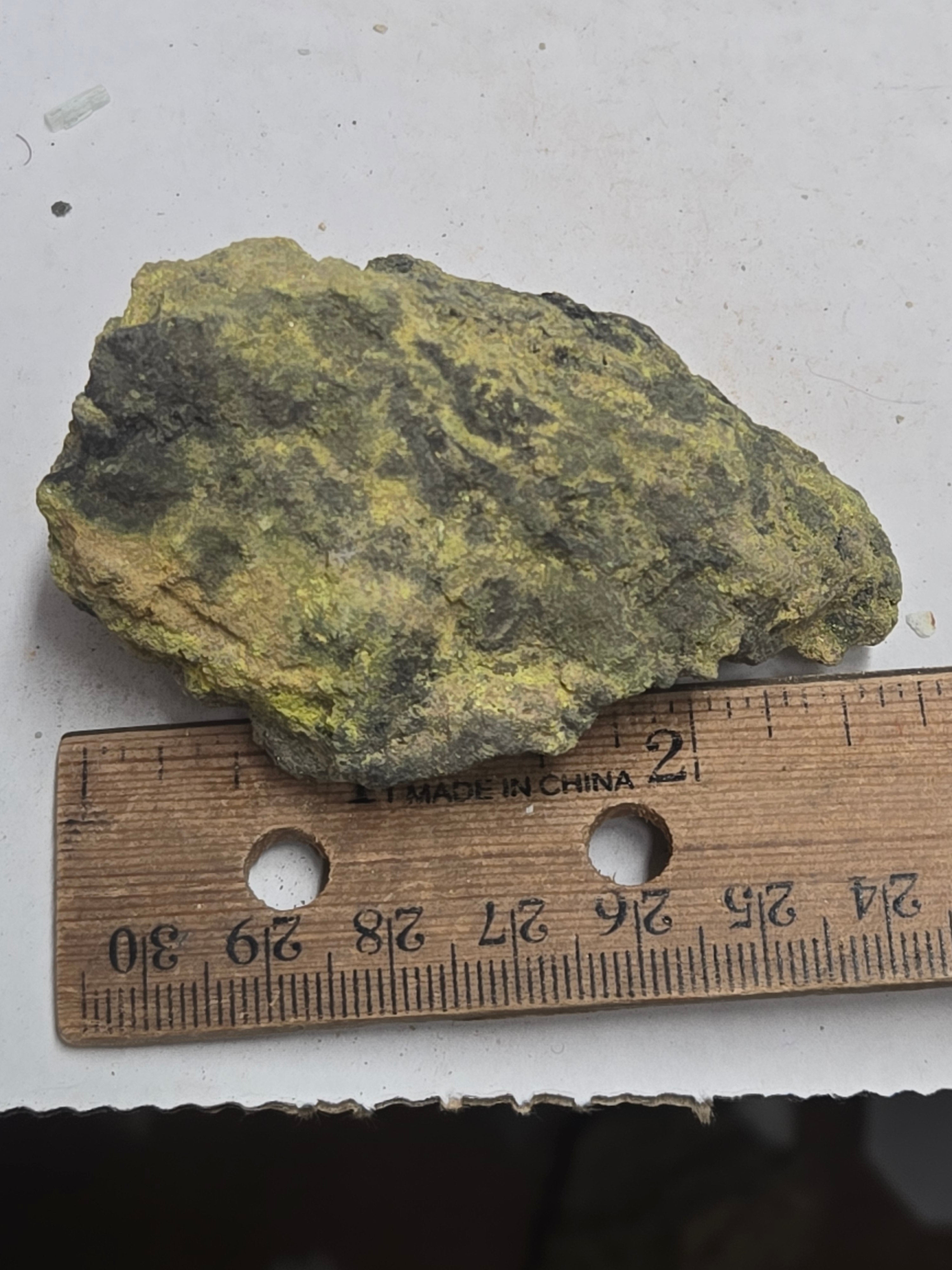 Carnotite uraninite
