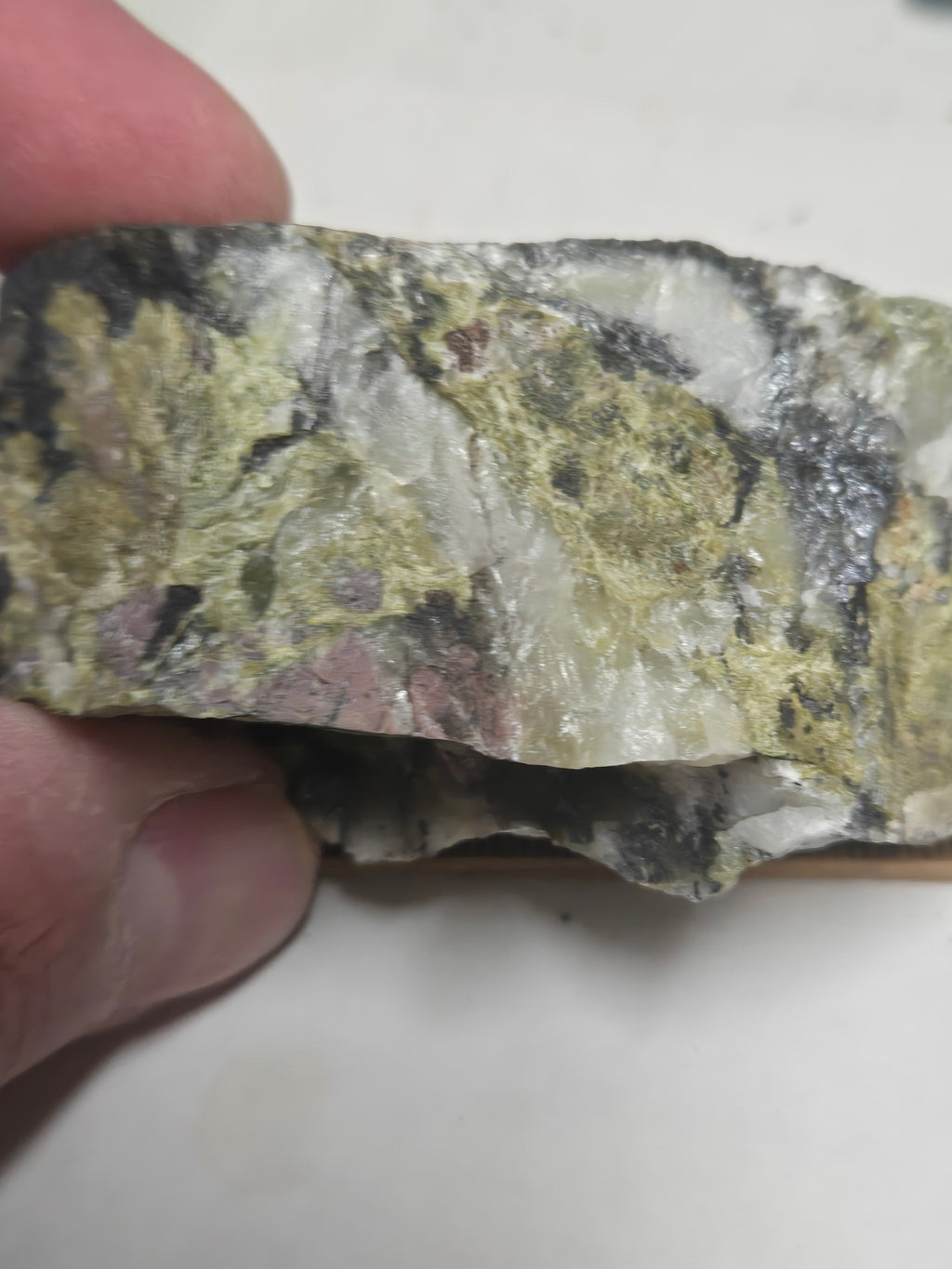 Carpholite specimen