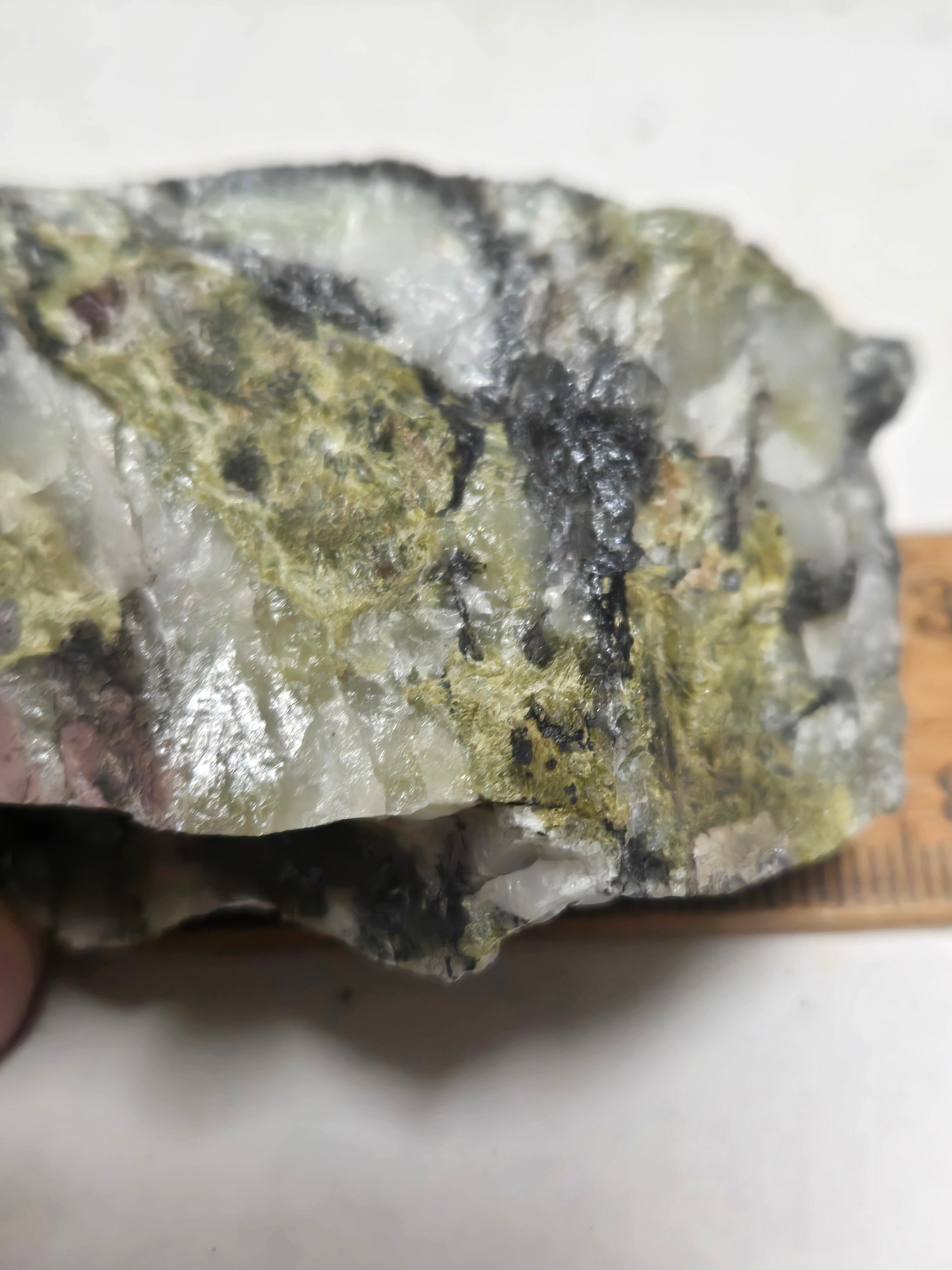Carpholite specimen