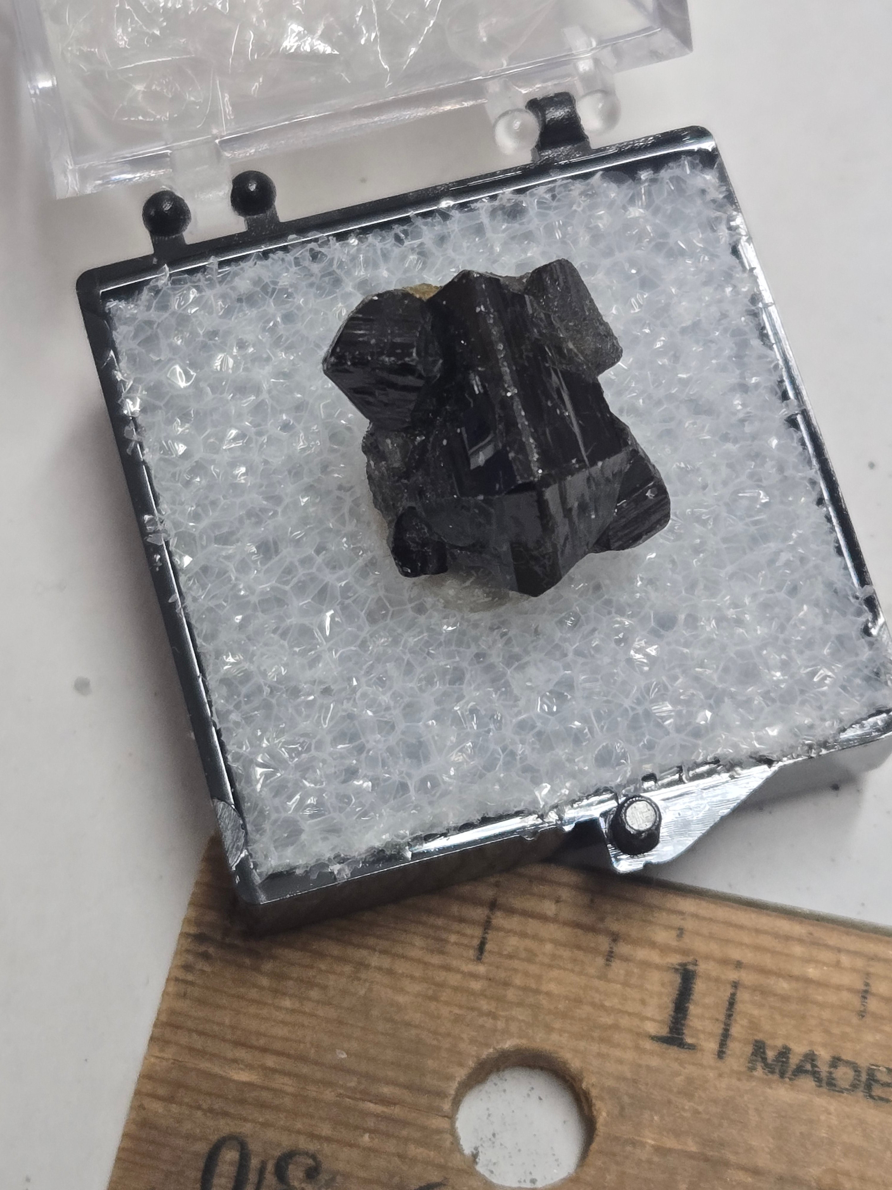 Cassiterite crystal