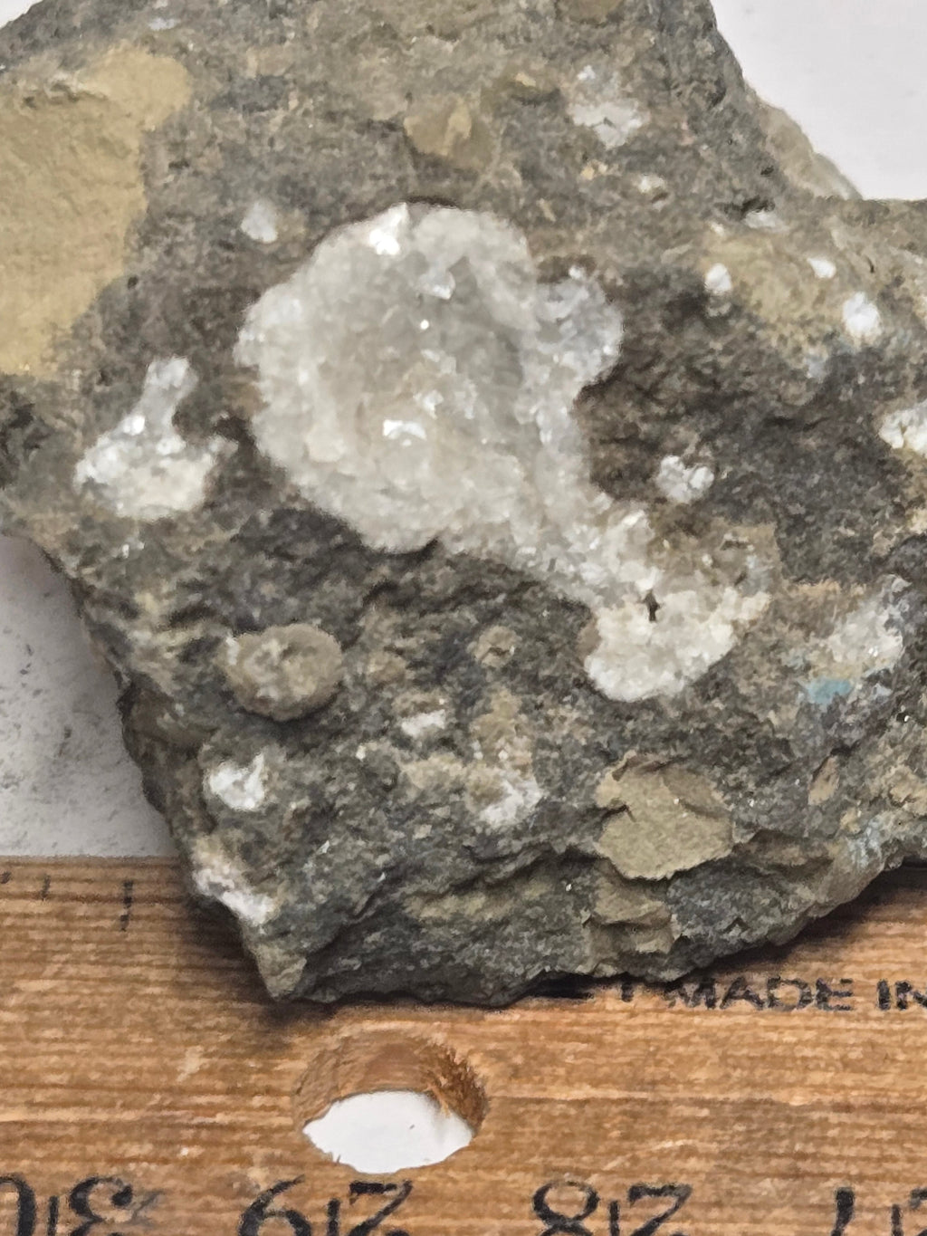 Chabazite specimen