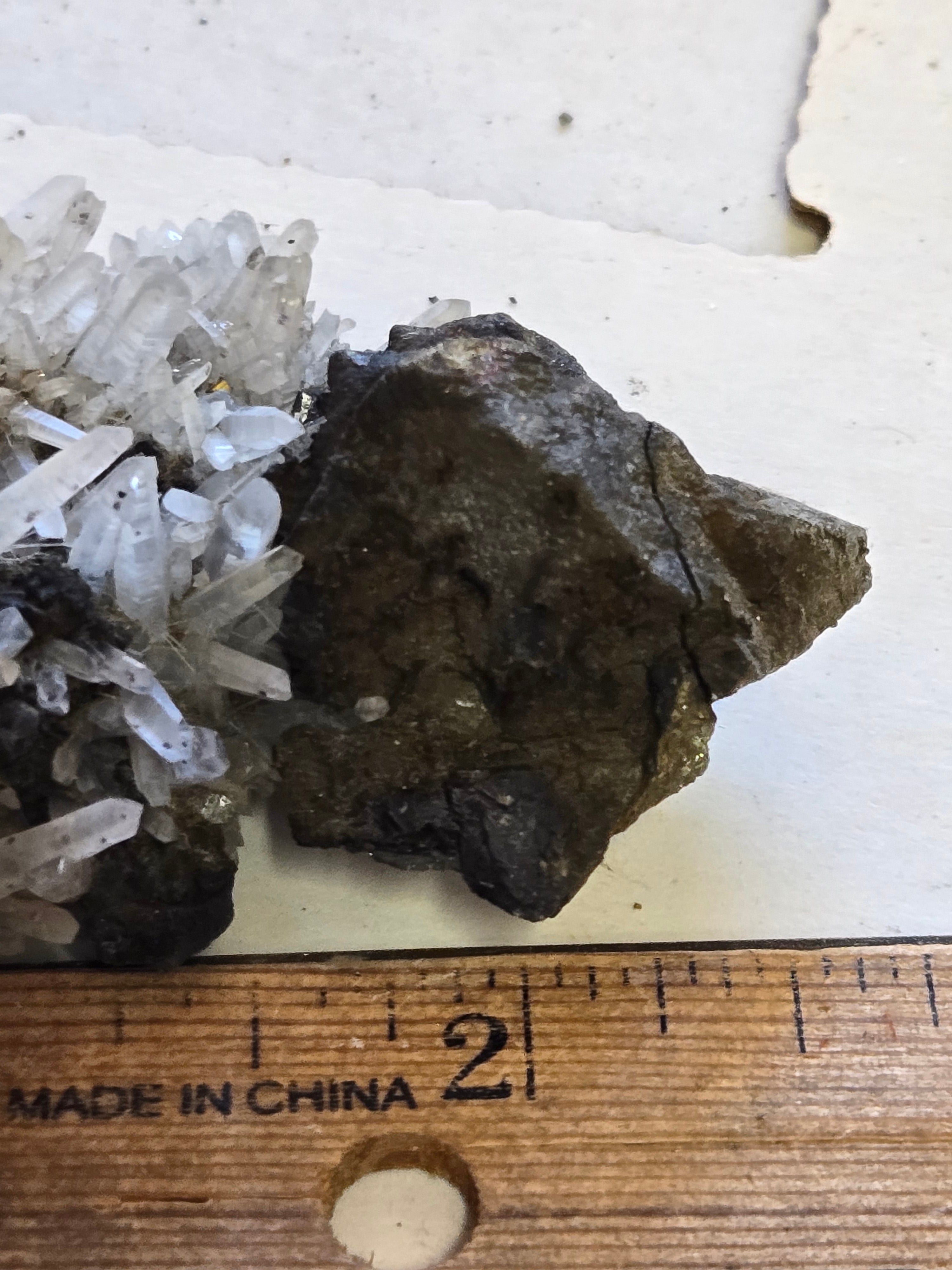 Chalcopyrite quartz