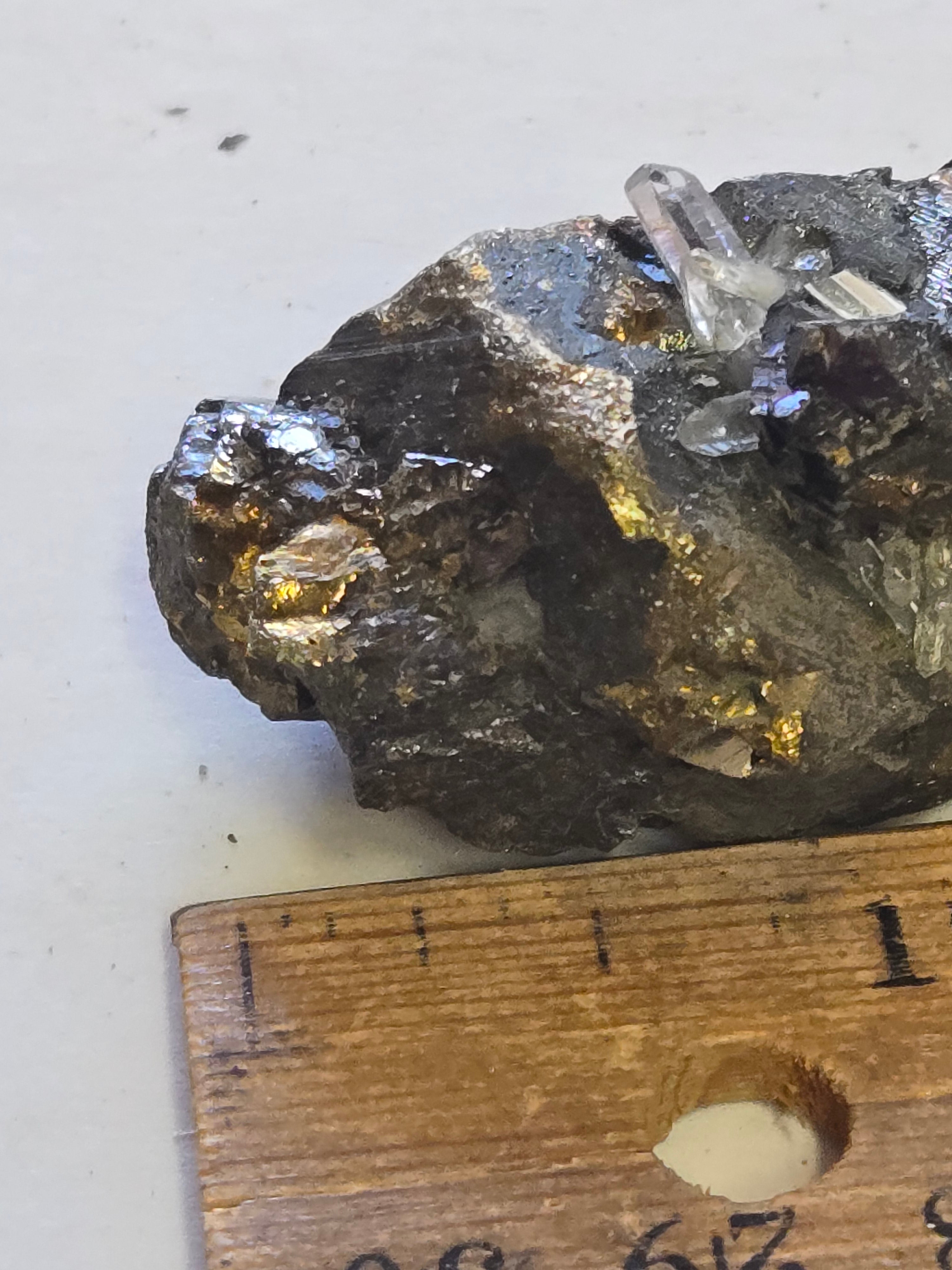Chalcopyrite w Quartz