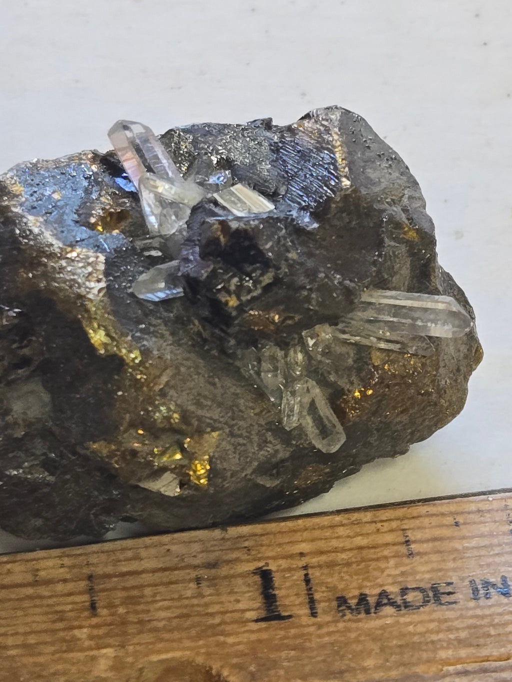 Chalcopyrite w Quartz