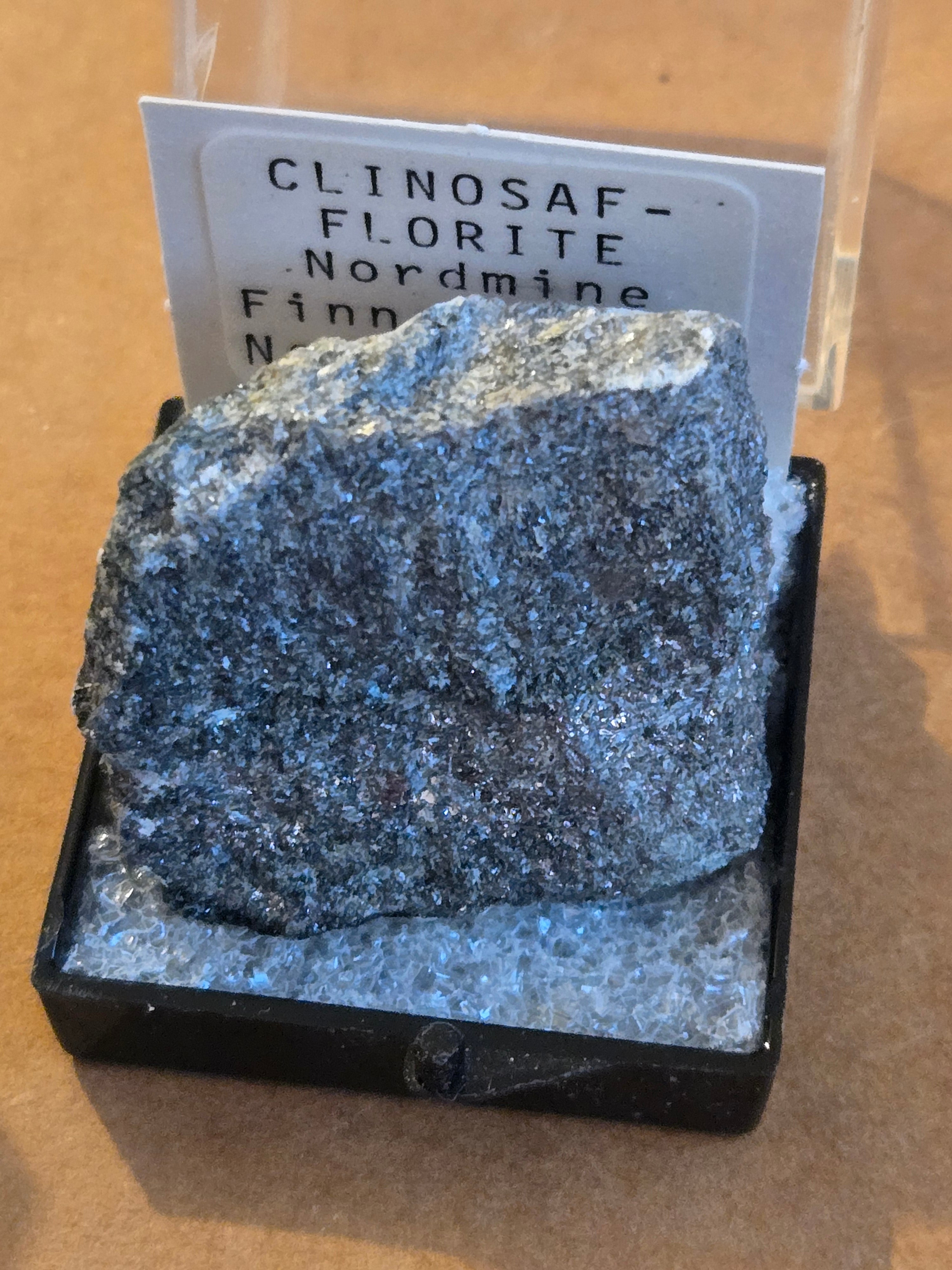 Clinosafflorite