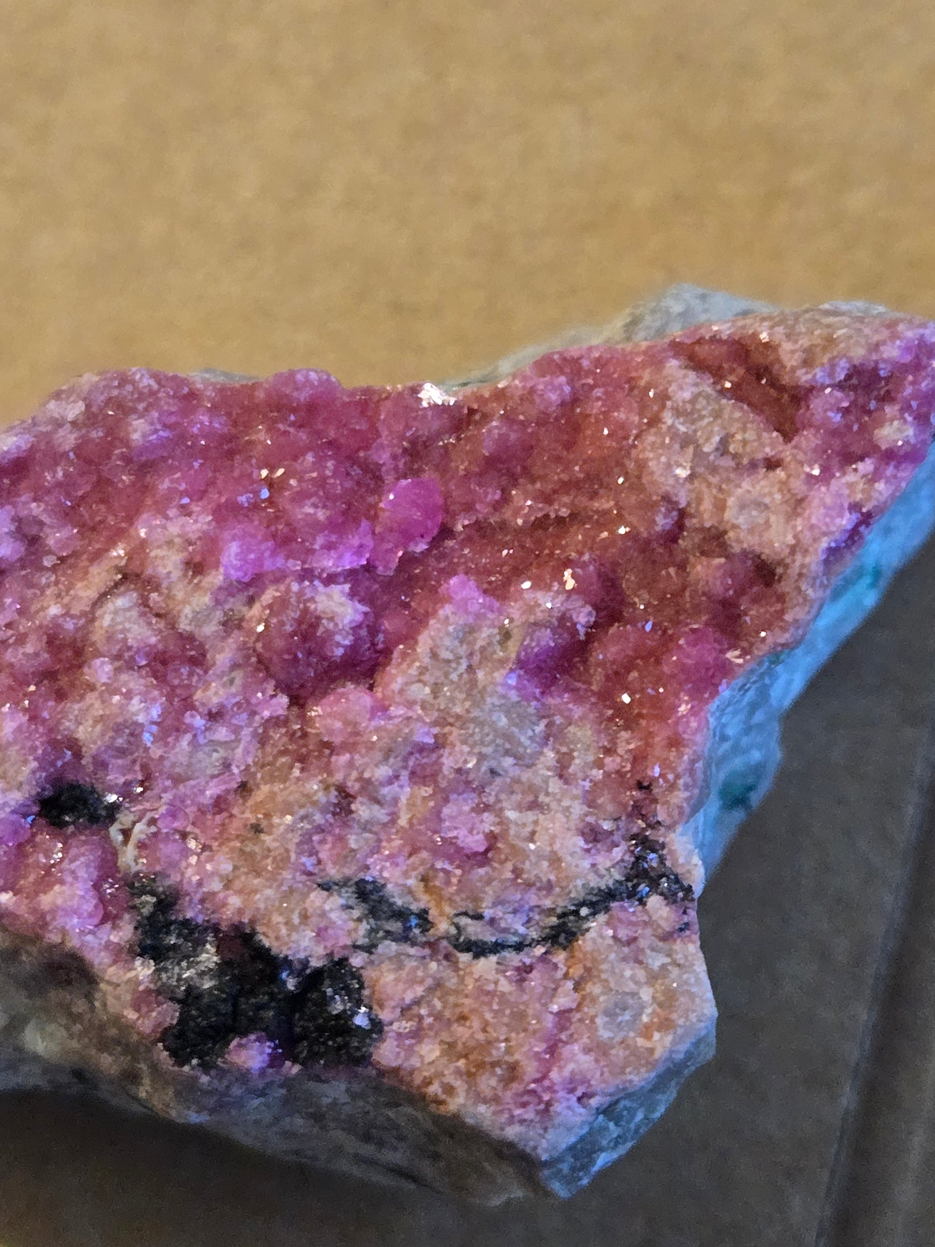 Cobaltian calcite
