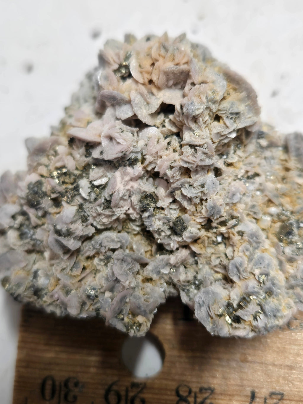 Colorado rhodochrosite