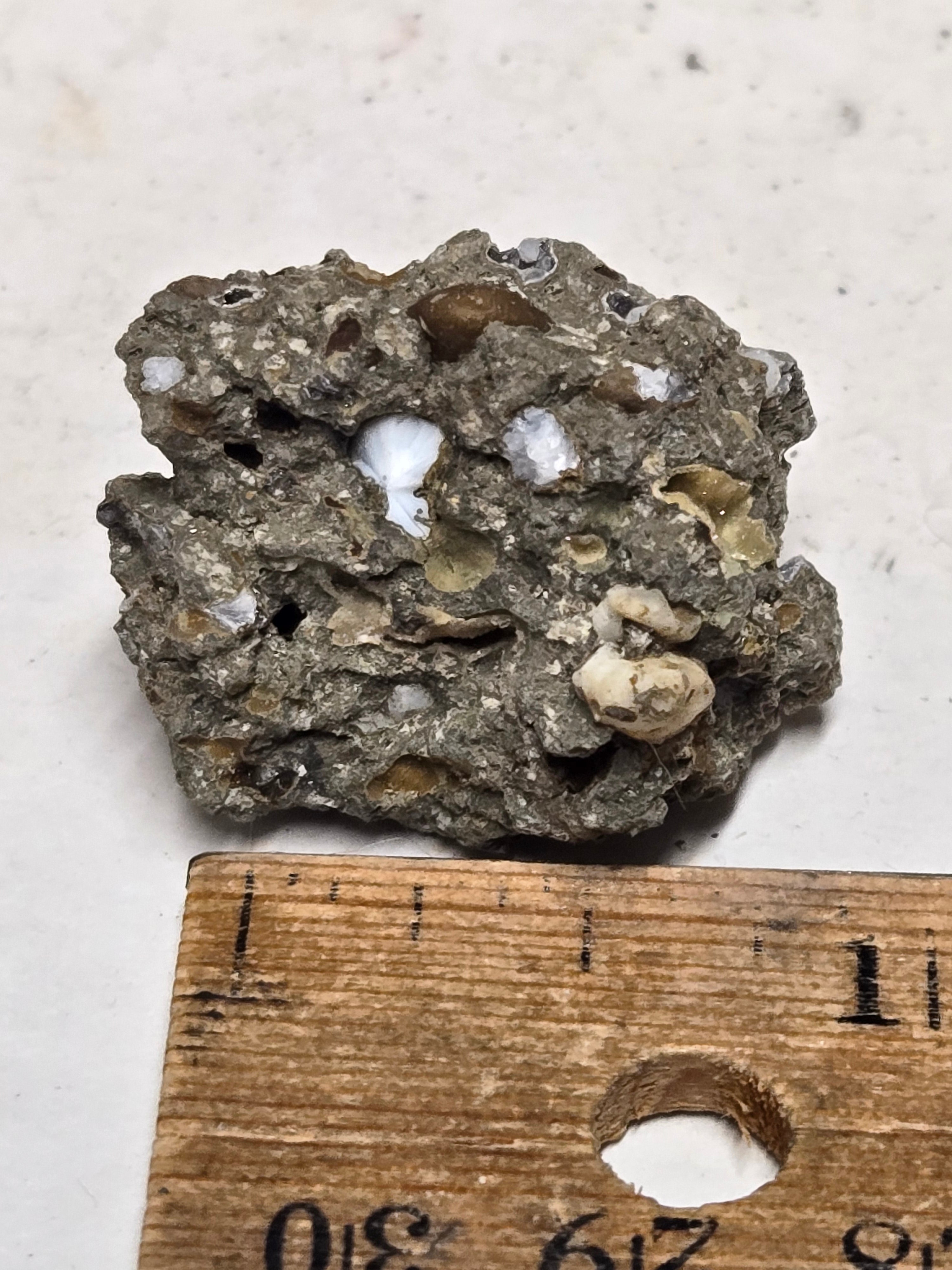 Cowlesite