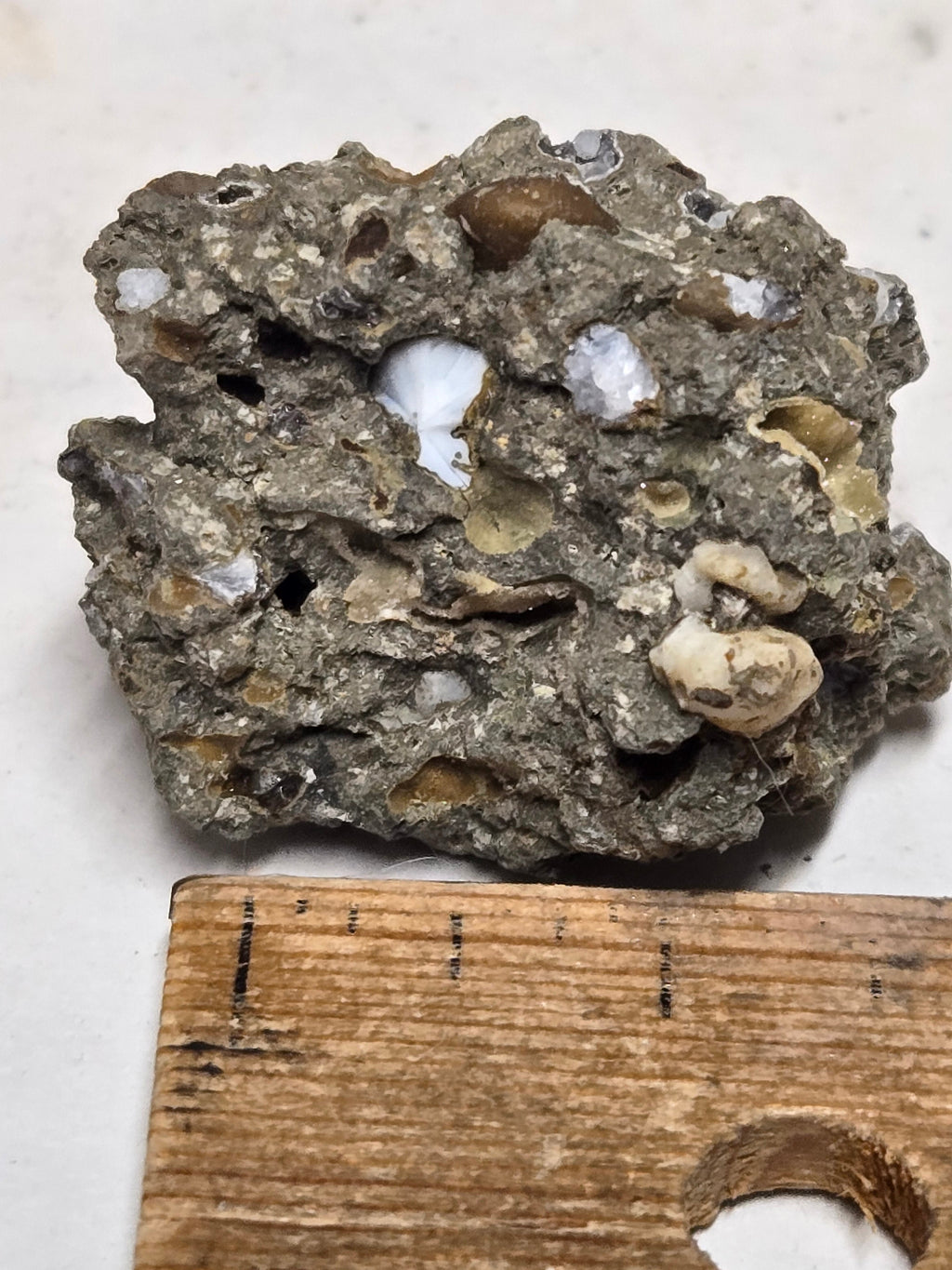 Cowlesite