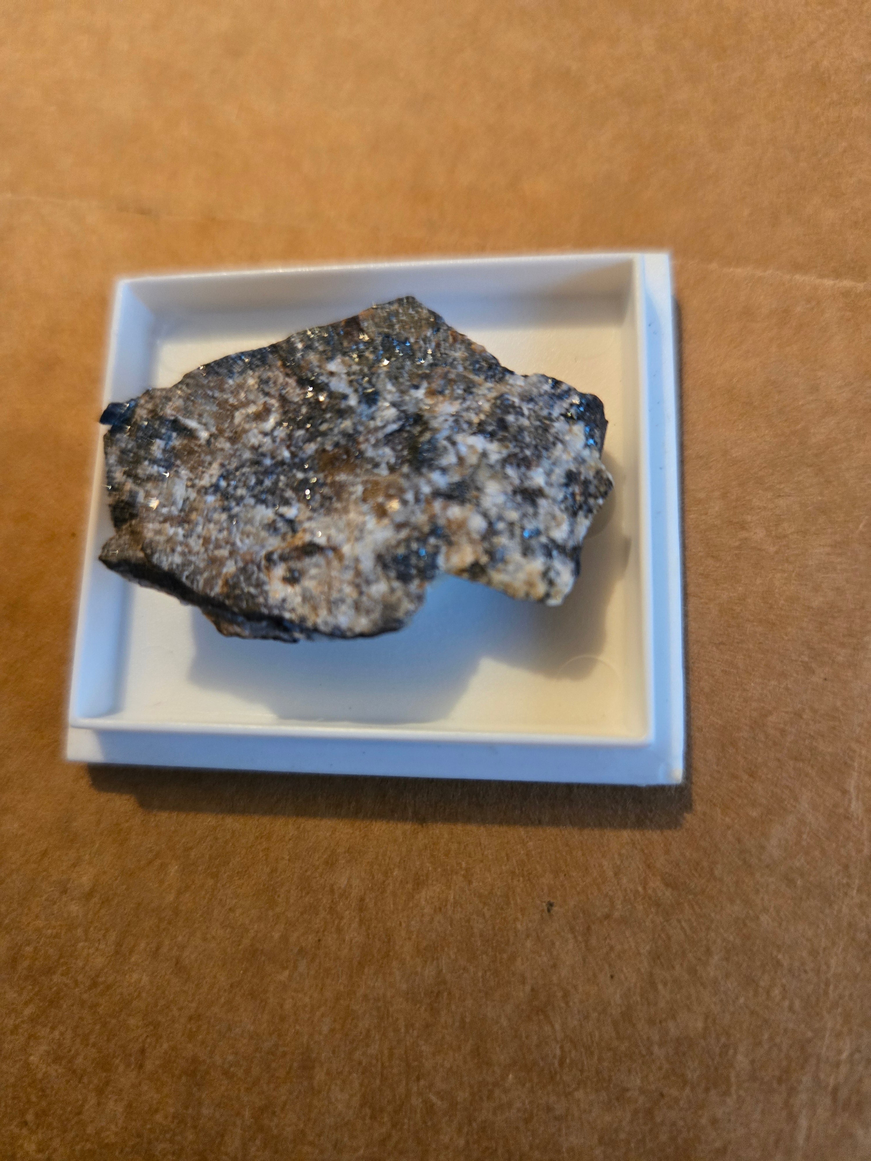 Crednerite