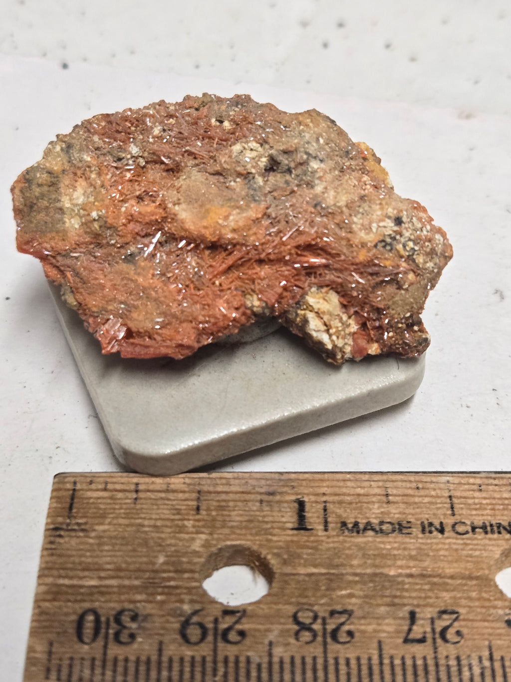 Crocoite specimen
