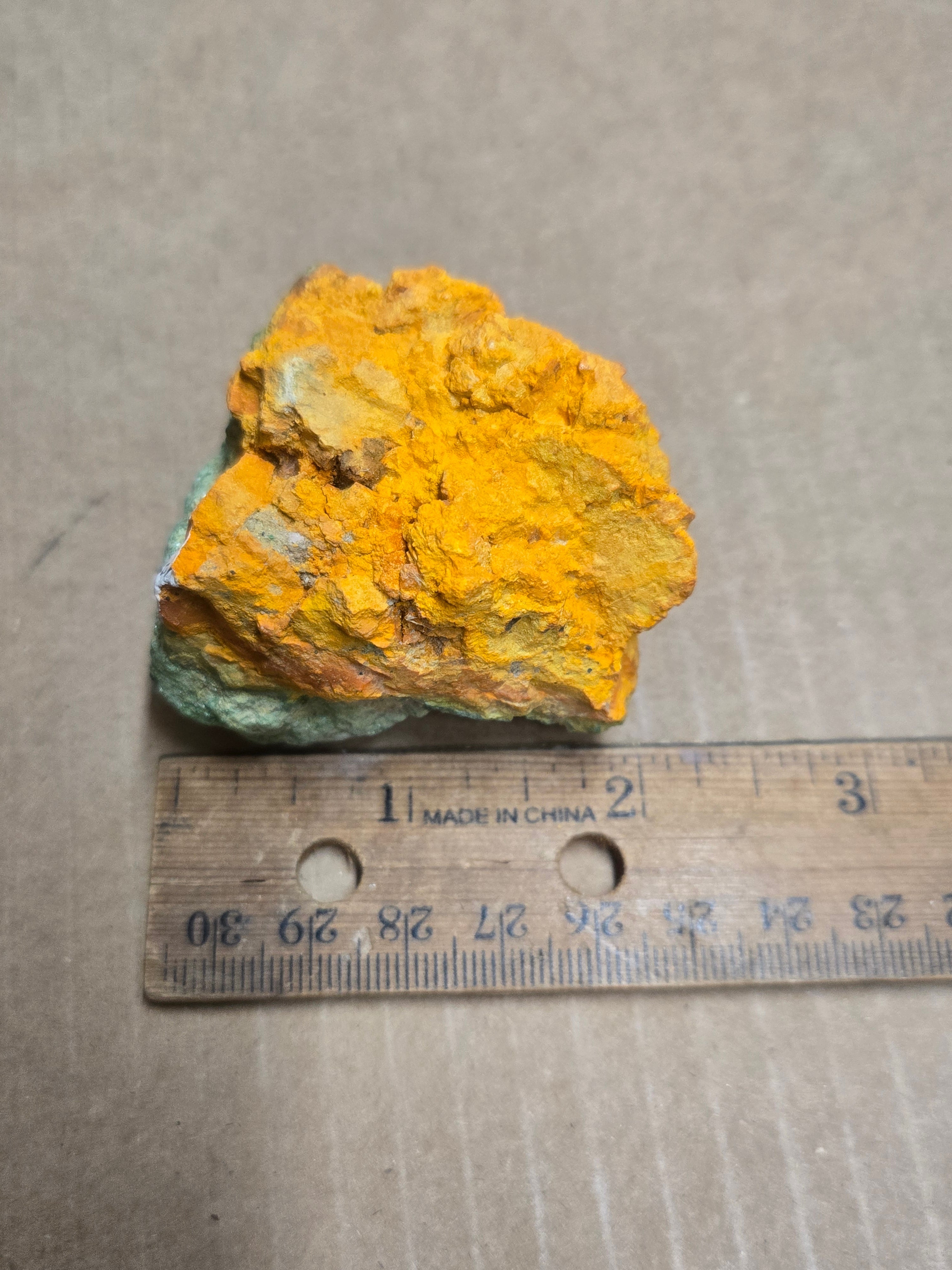 Curite fourmarierite uranophane torbernite
