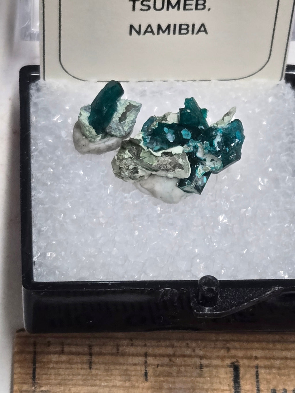Dioptase thumbnail