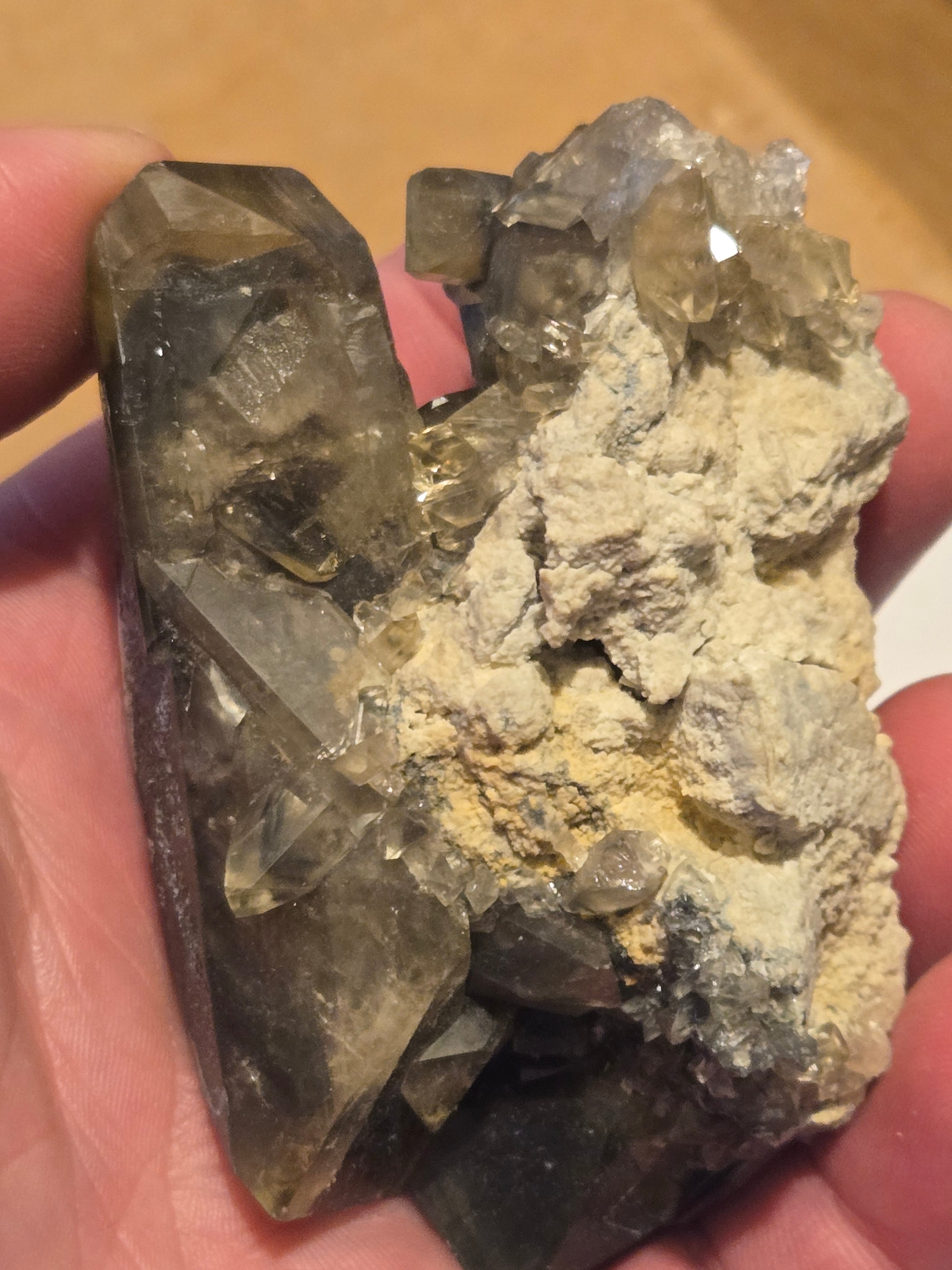Double terminated barite specimen