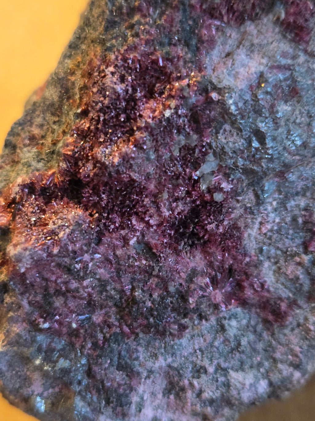 Erythrite