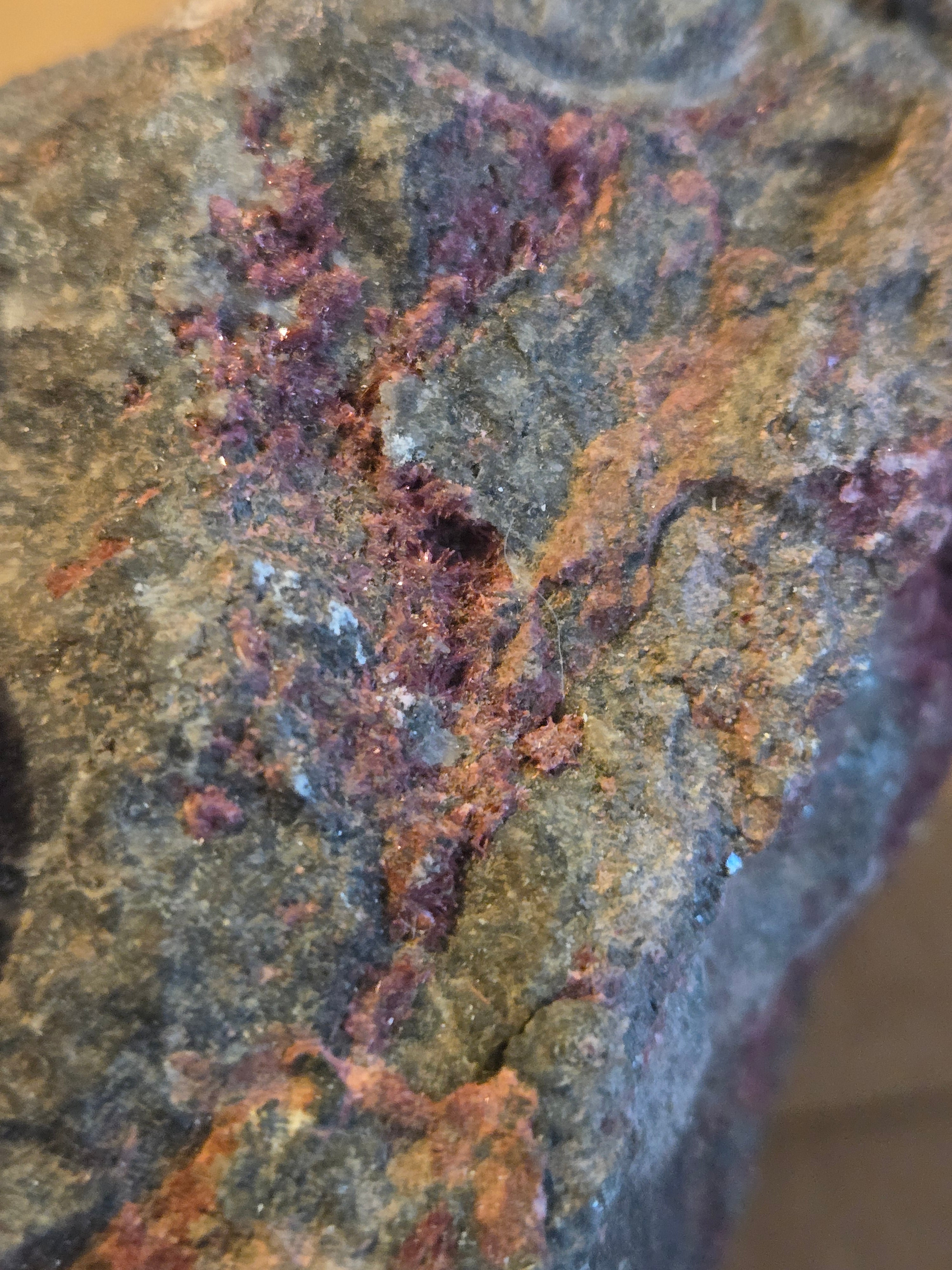Erythrite
