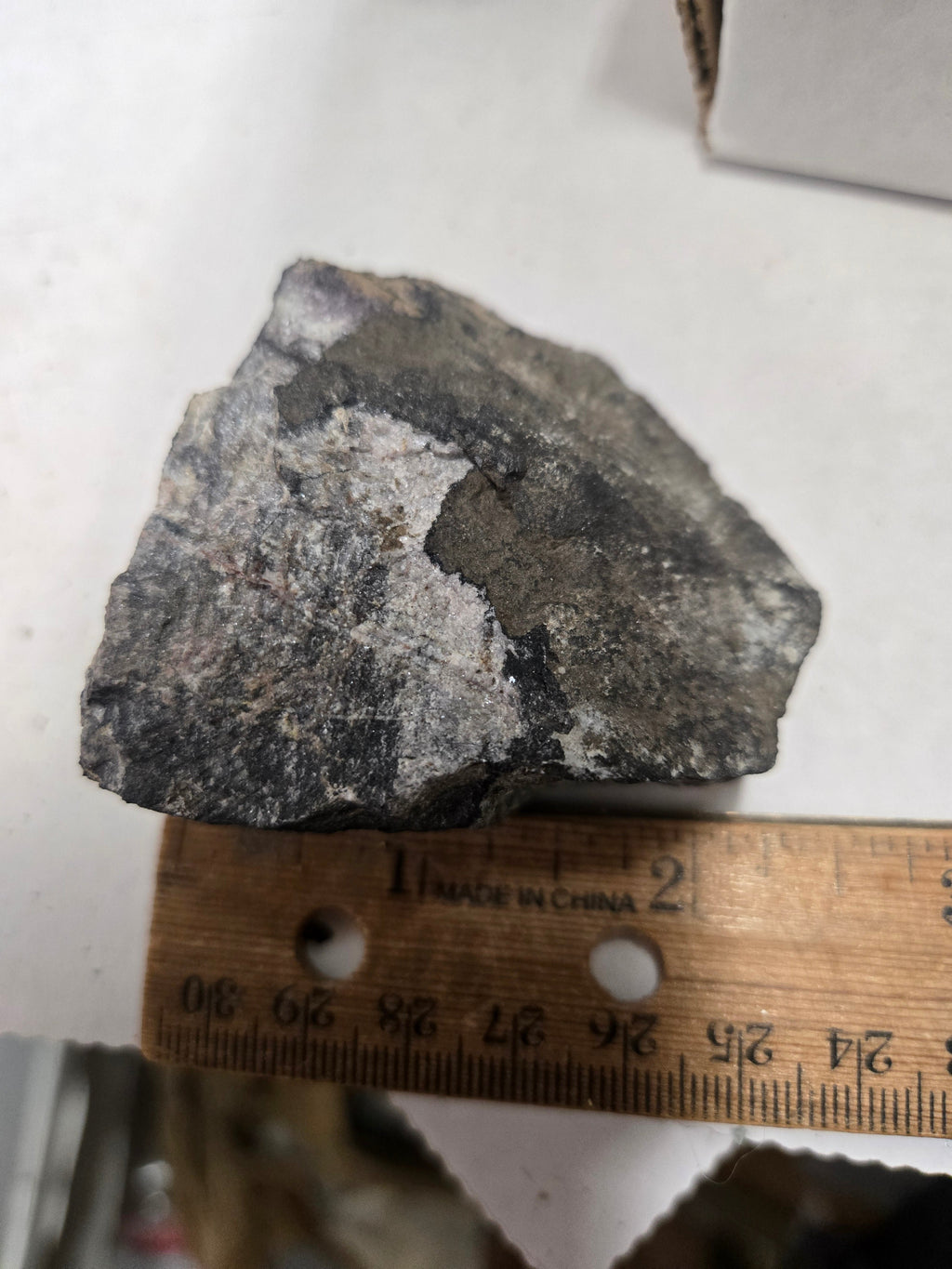 Feitknechtite specimen