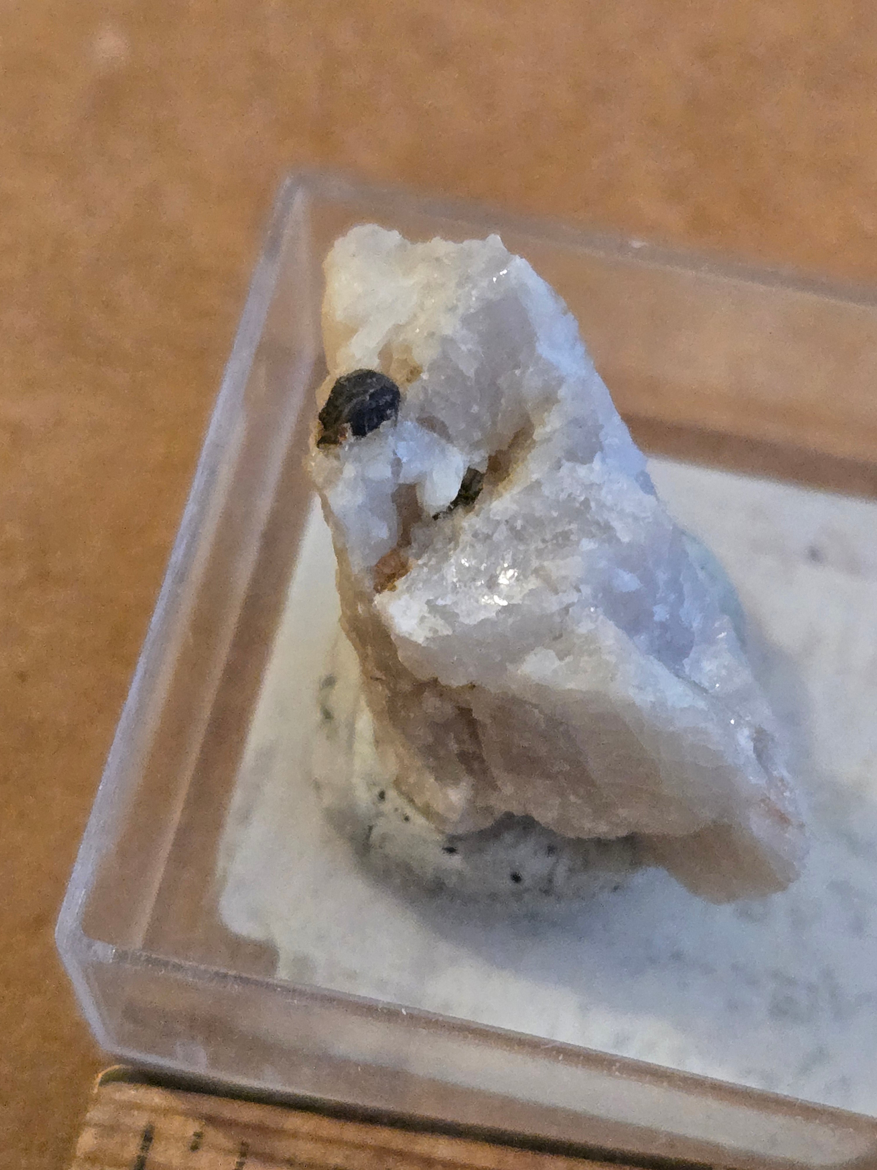 Fersmite microlite specimen