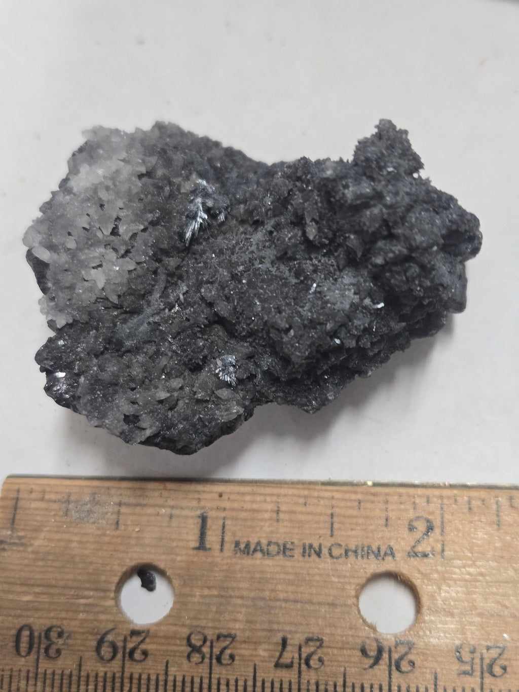 Fizelyite with semseyite