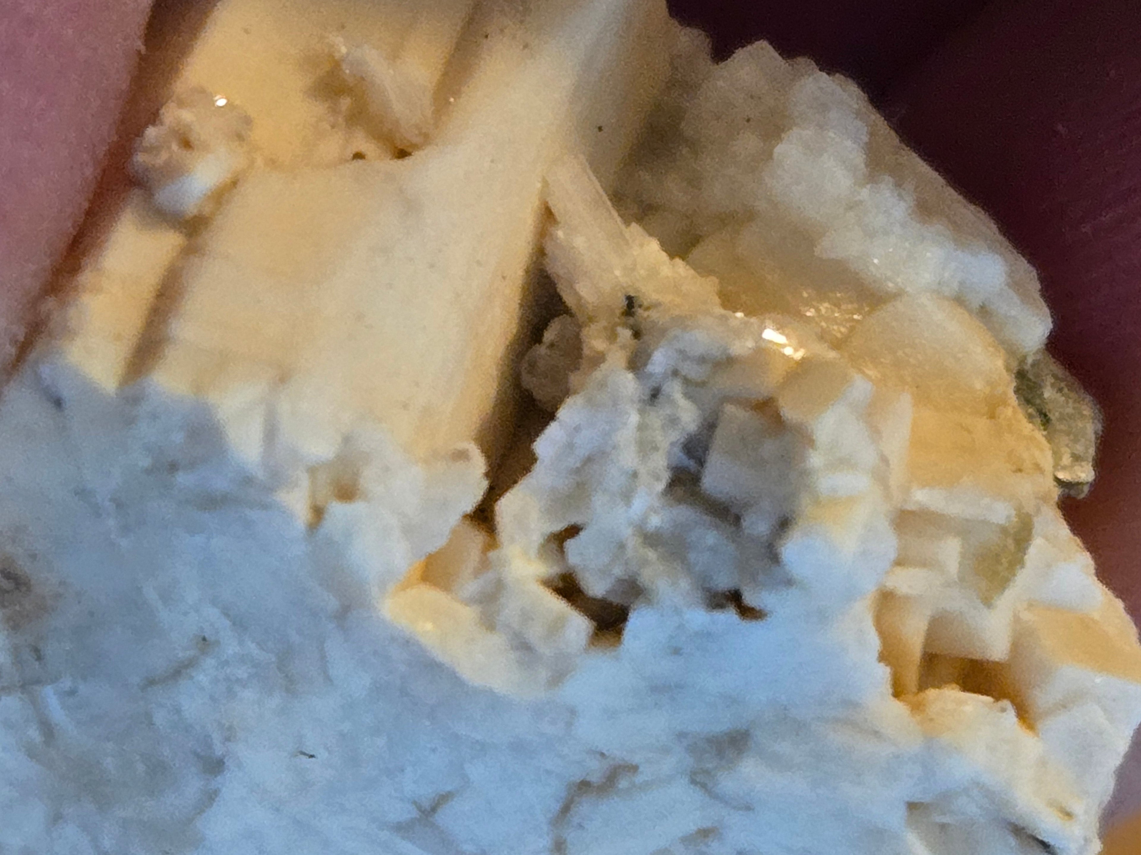 Florencite Ce on Microcline