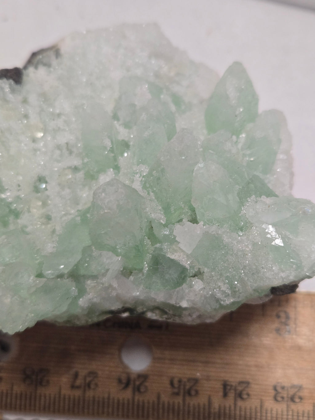 Fluorapophyllite