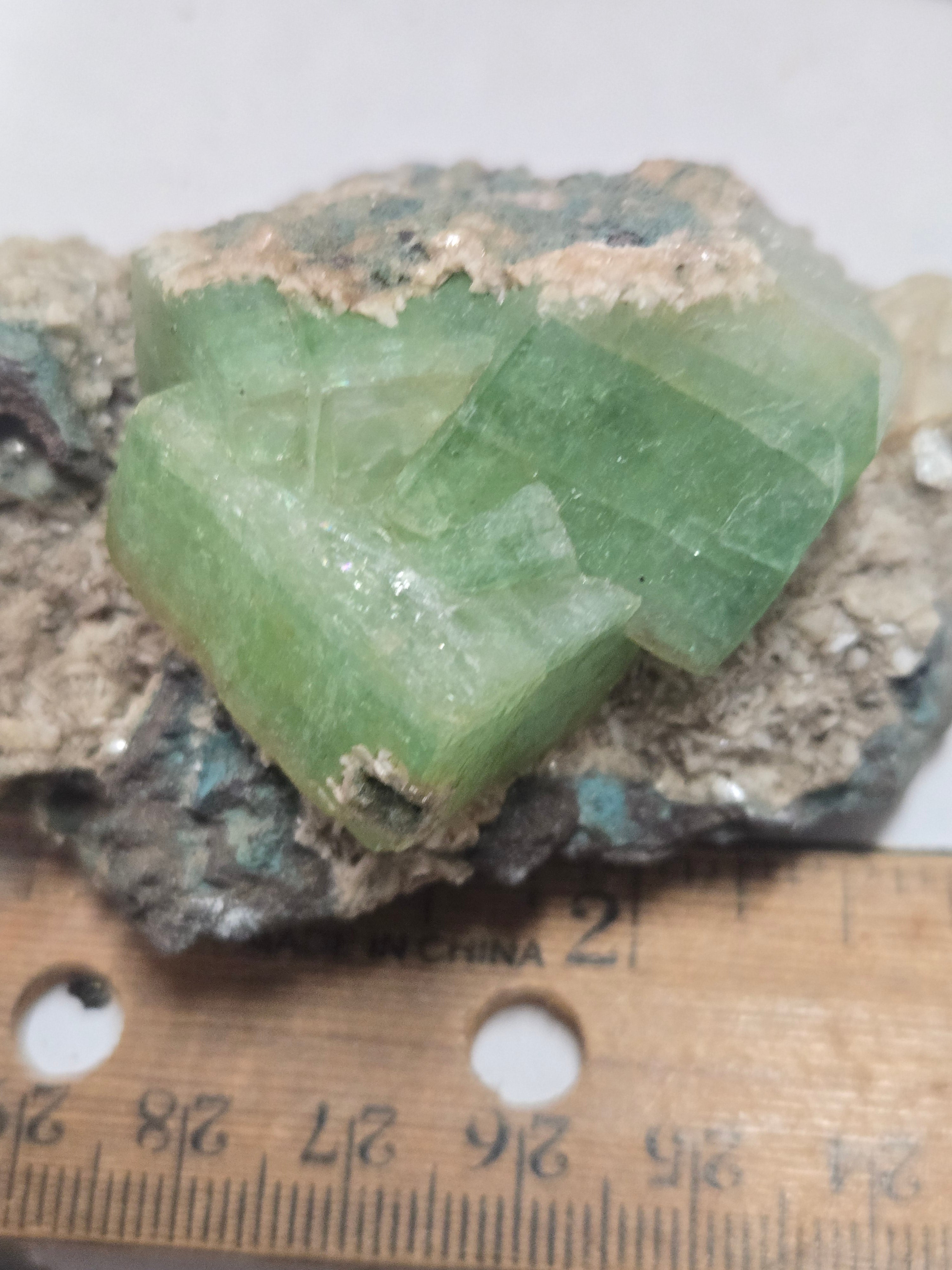 Fluorapophyllite