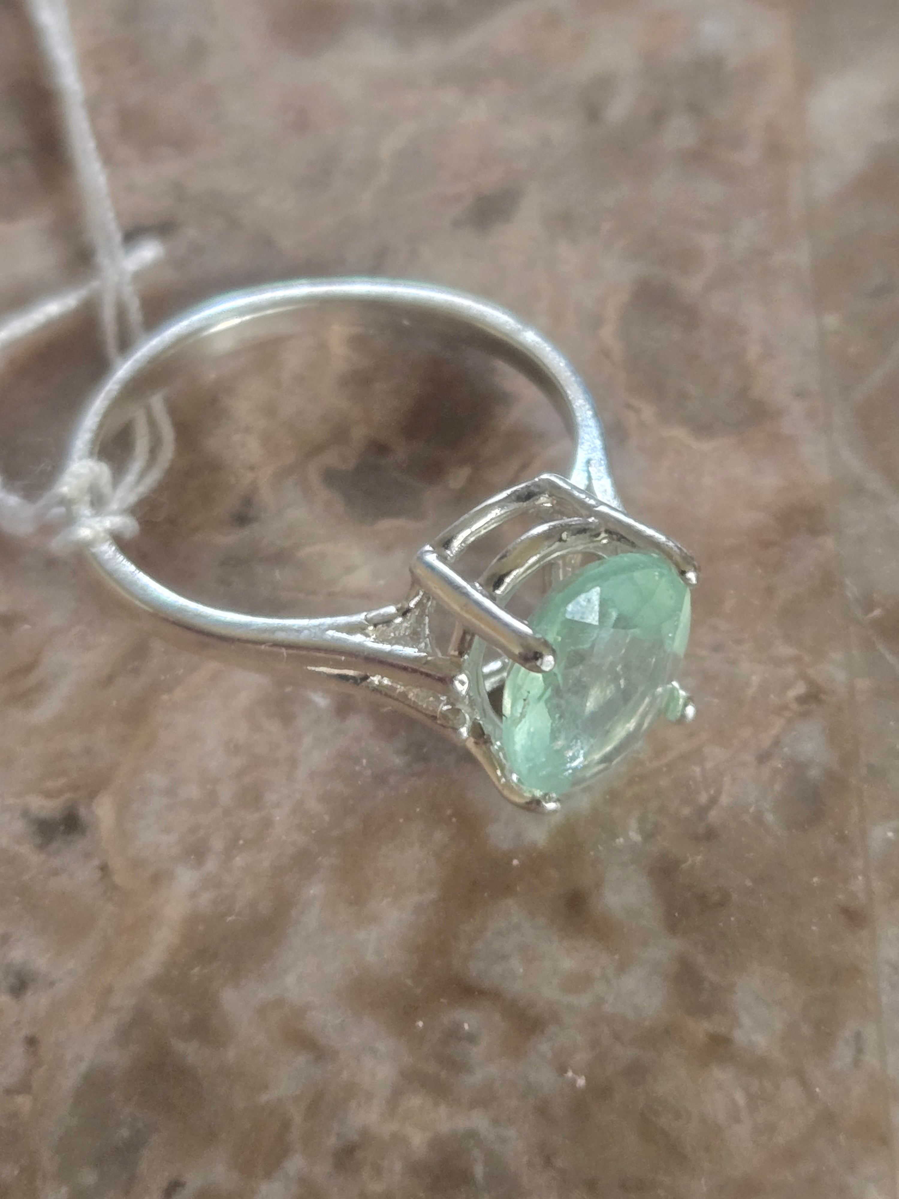 Fluorite ring
