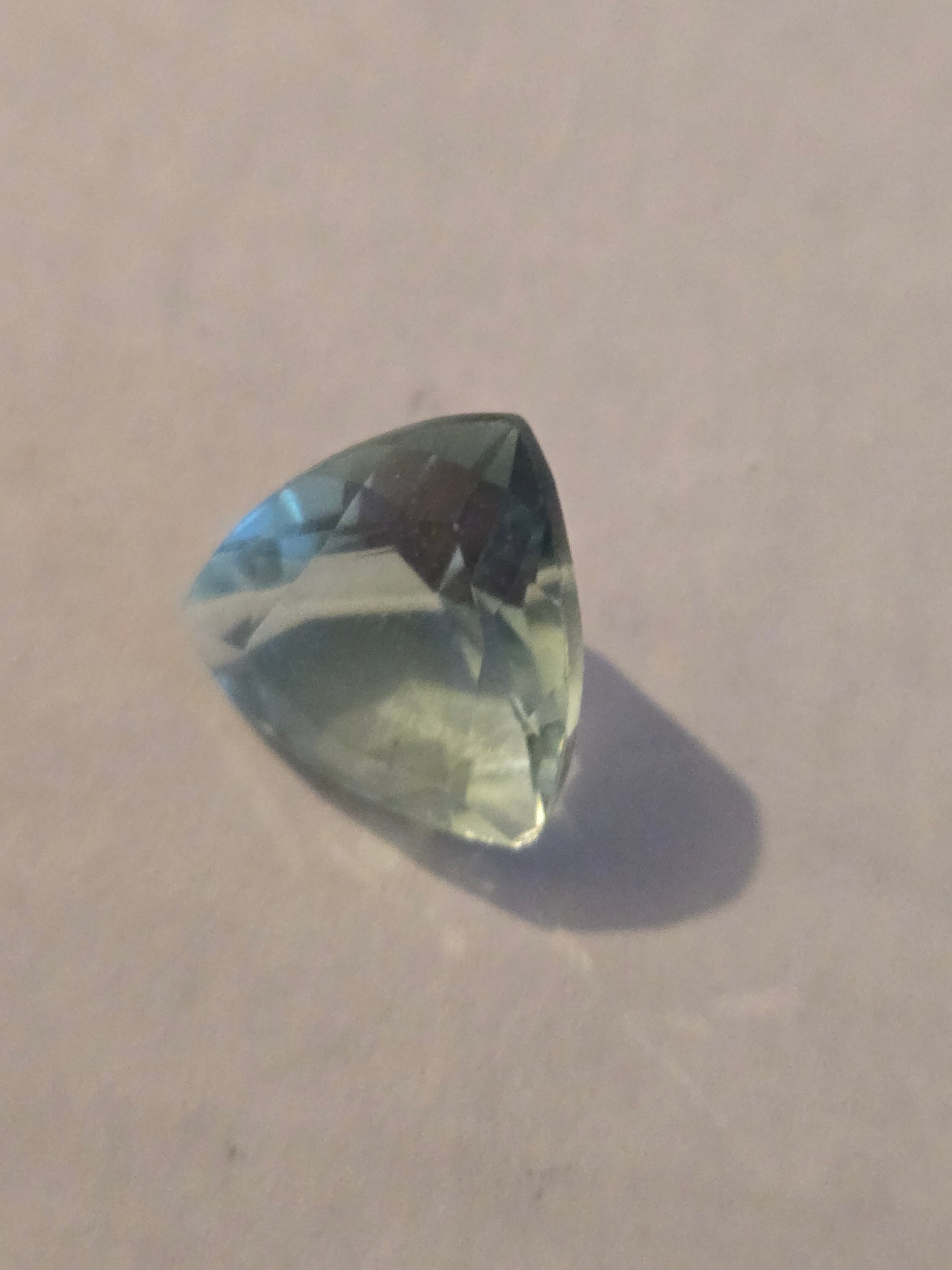 Fluorite trillion facet